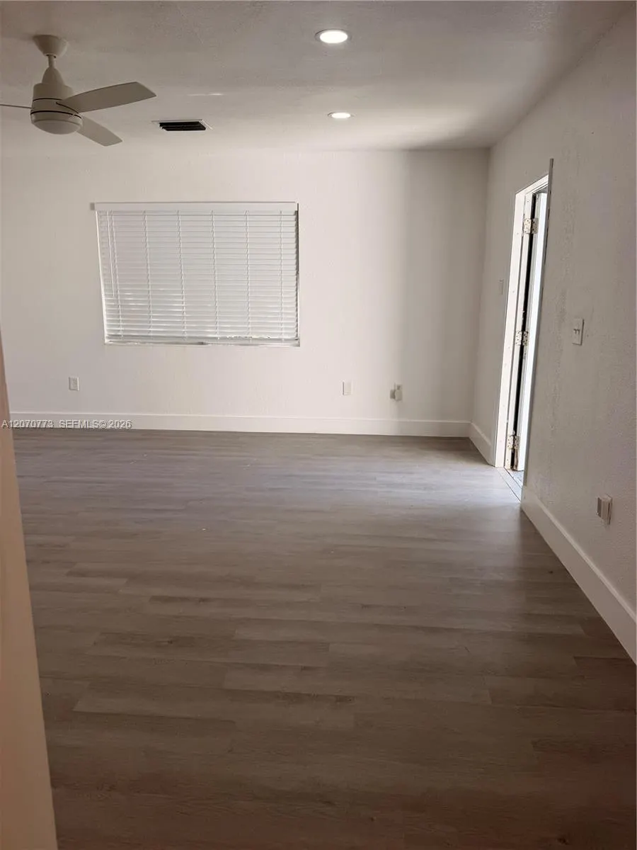 165 SW 5th Court #2