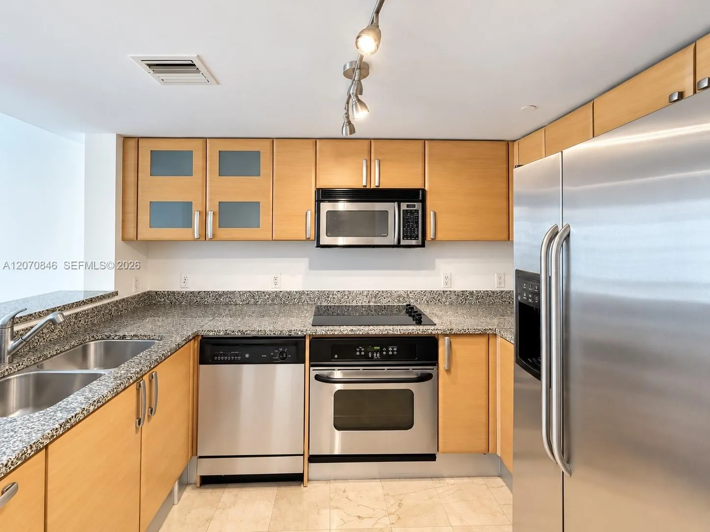 2101 Brickell Avenue #1002
