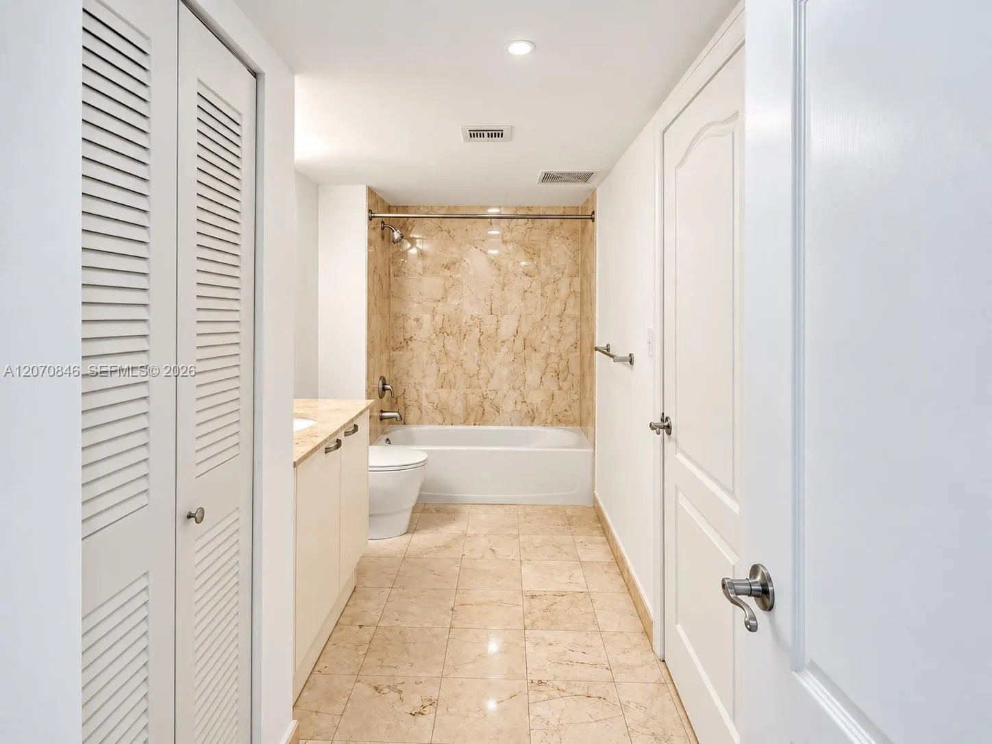 2101 Brickell Avenue #1002