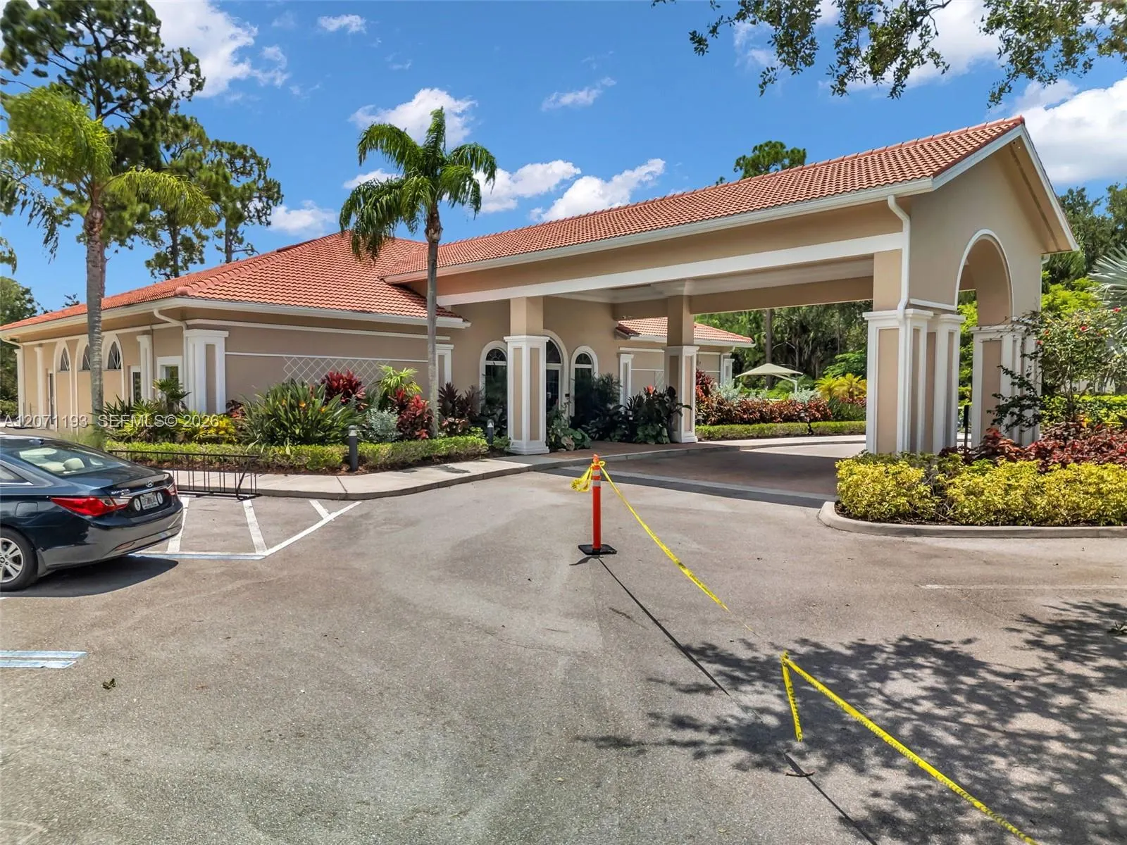 5130 Cobble Creek Court #104
