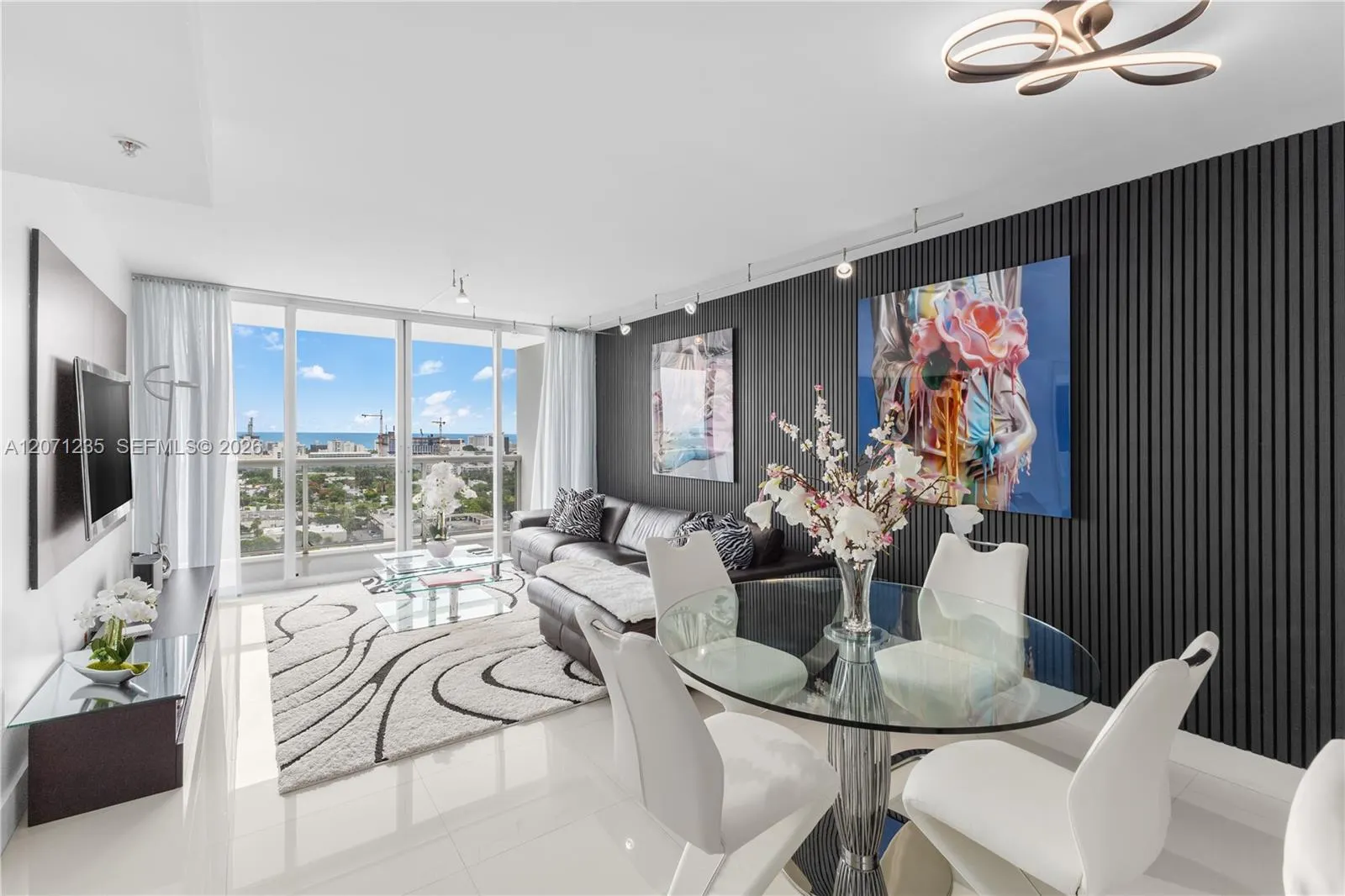 1800 Sunset Harbour Drive #2409