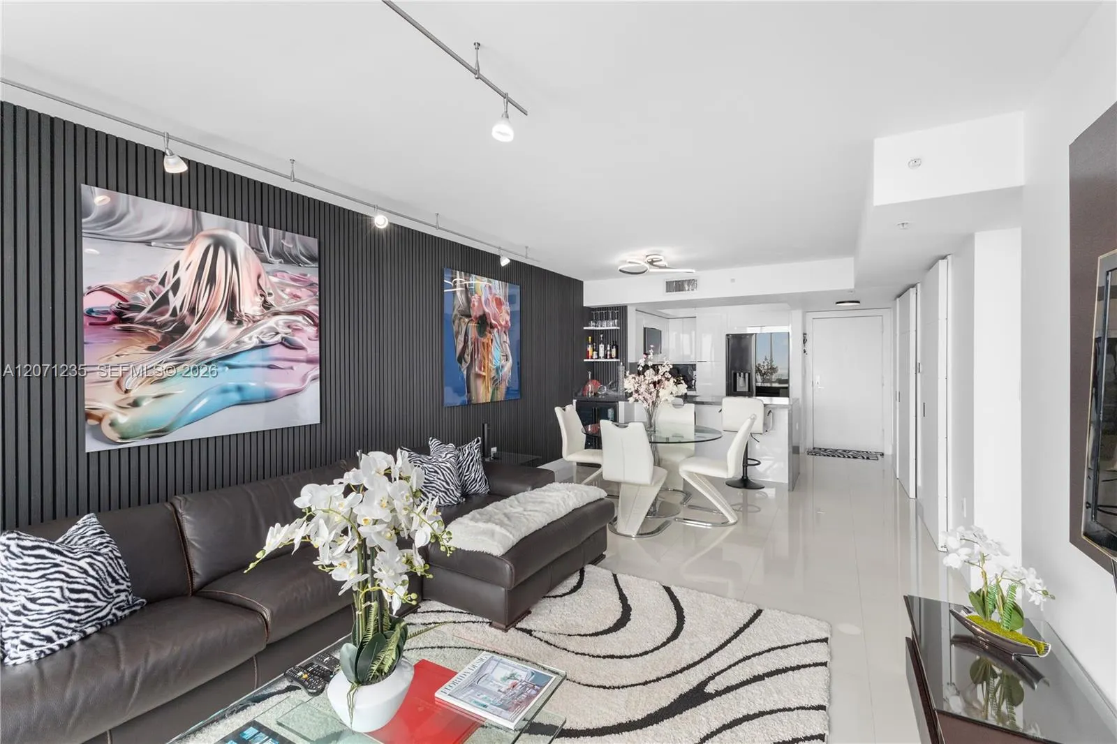 1800 Sunset Harbour Drive #2409