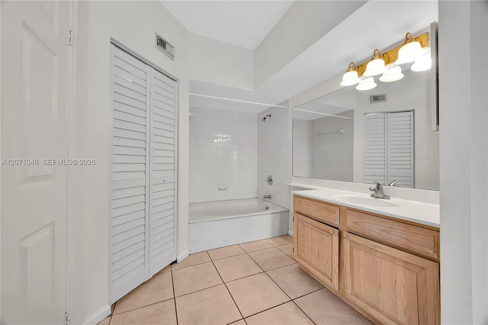 1280 S Alhambra Circle #2413