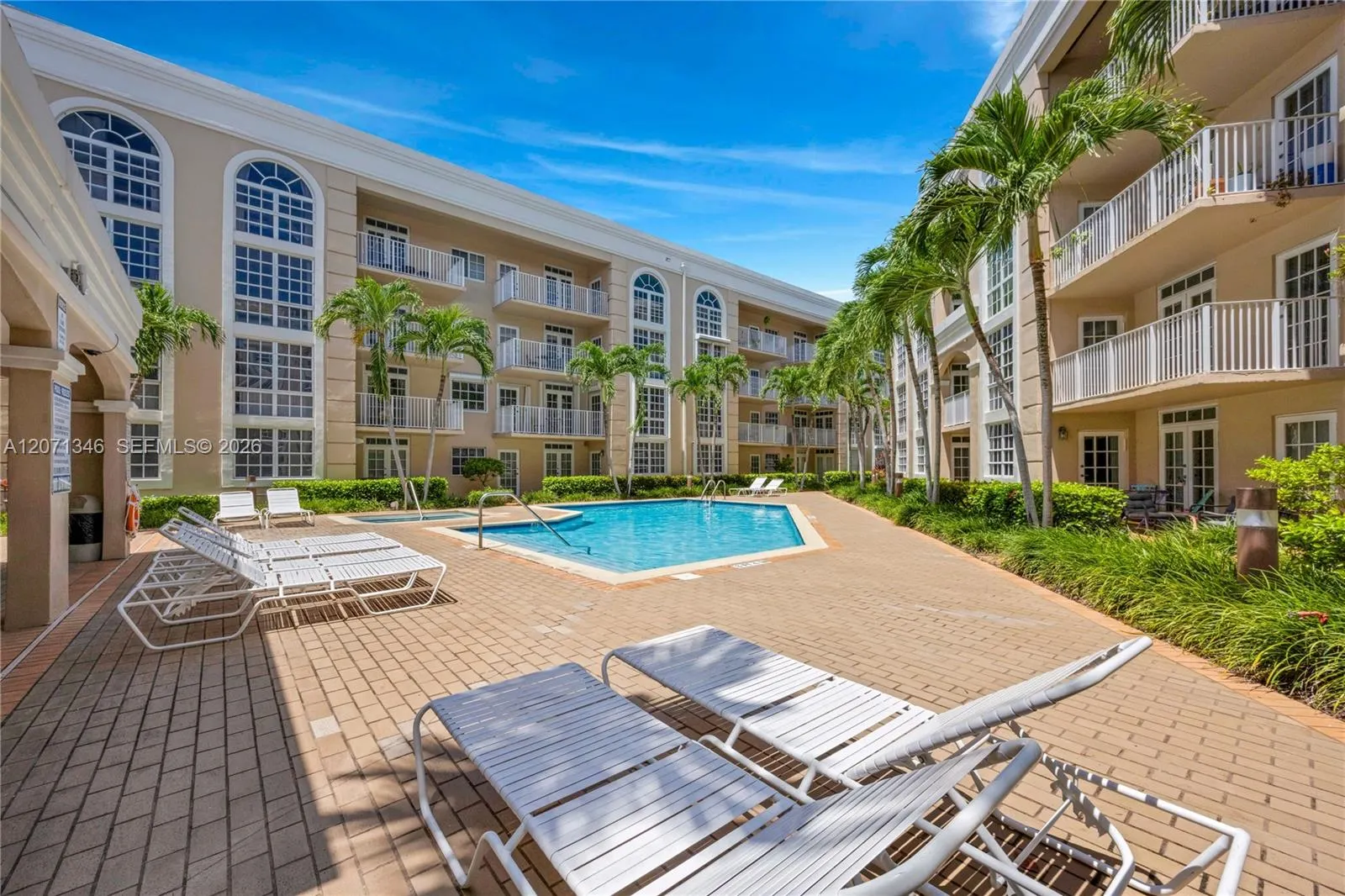 1280 S Alhambra Circle #2413