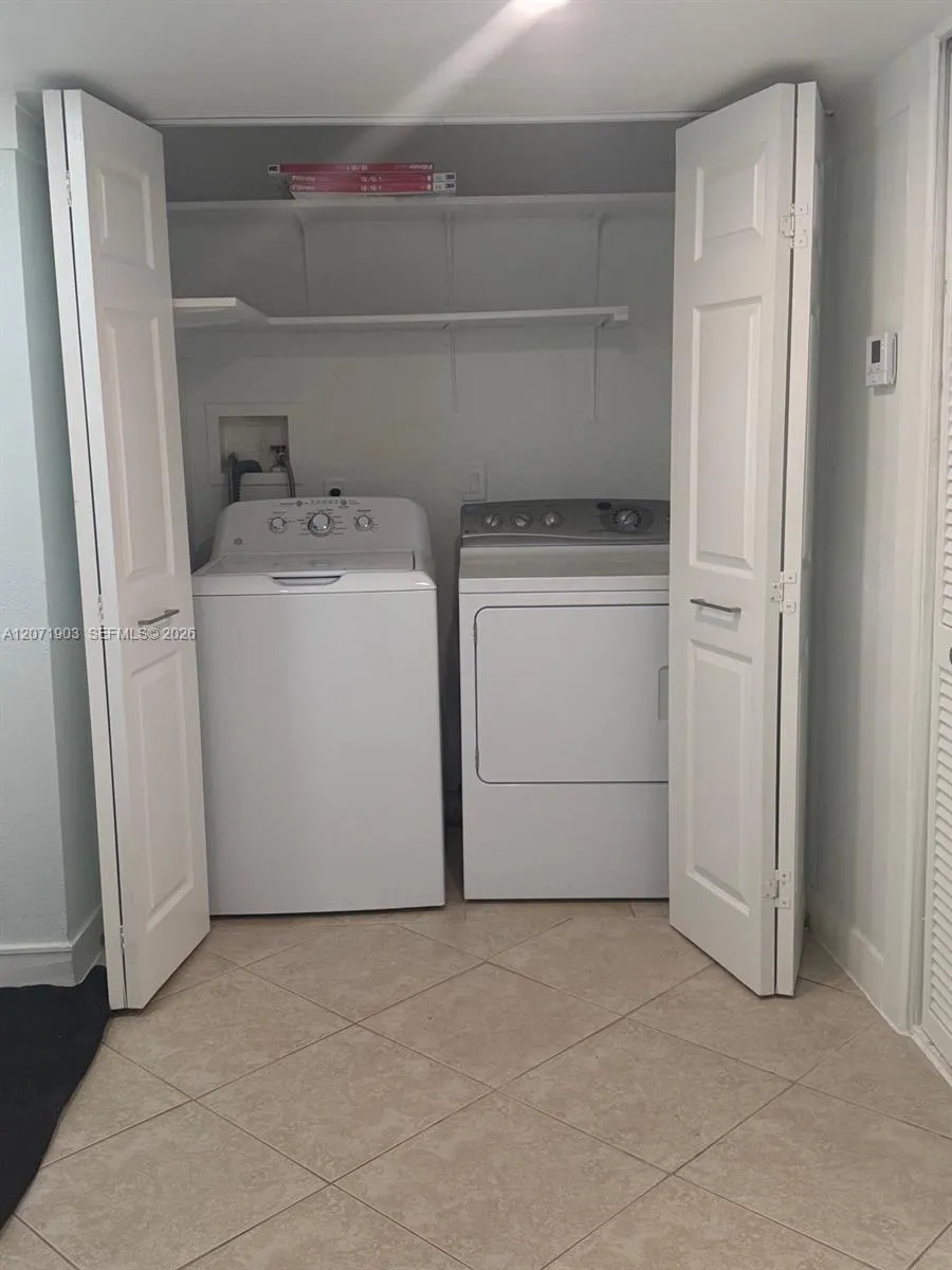 4210 NE 12th Terrace #4210