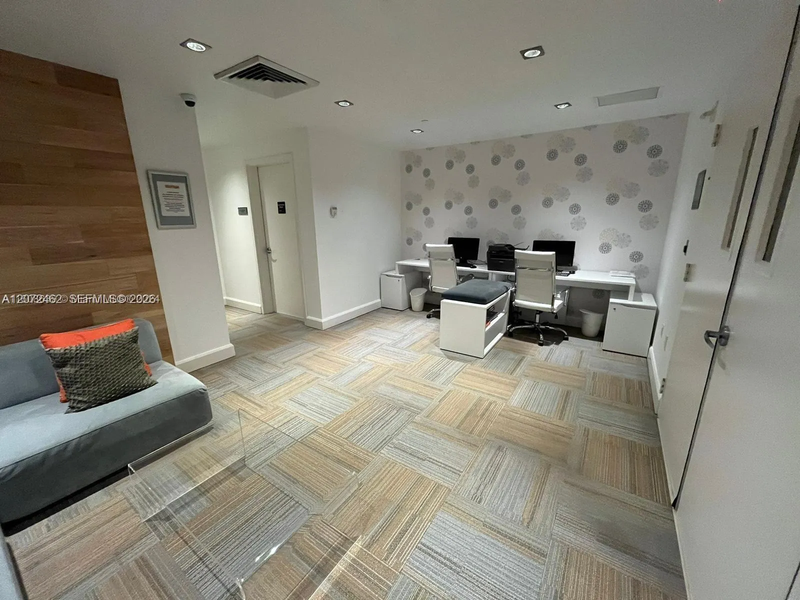 951 Brickell Avenue #3403