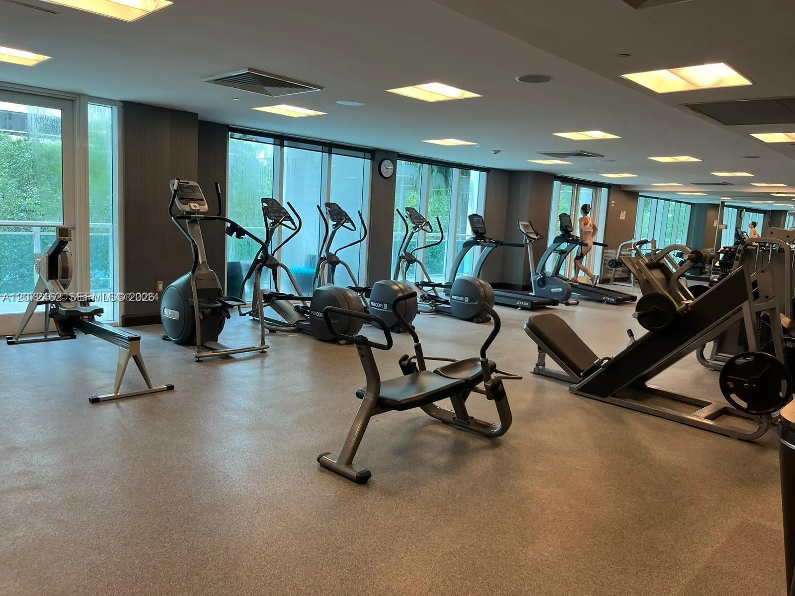 951 Brickell Avenue #3403
