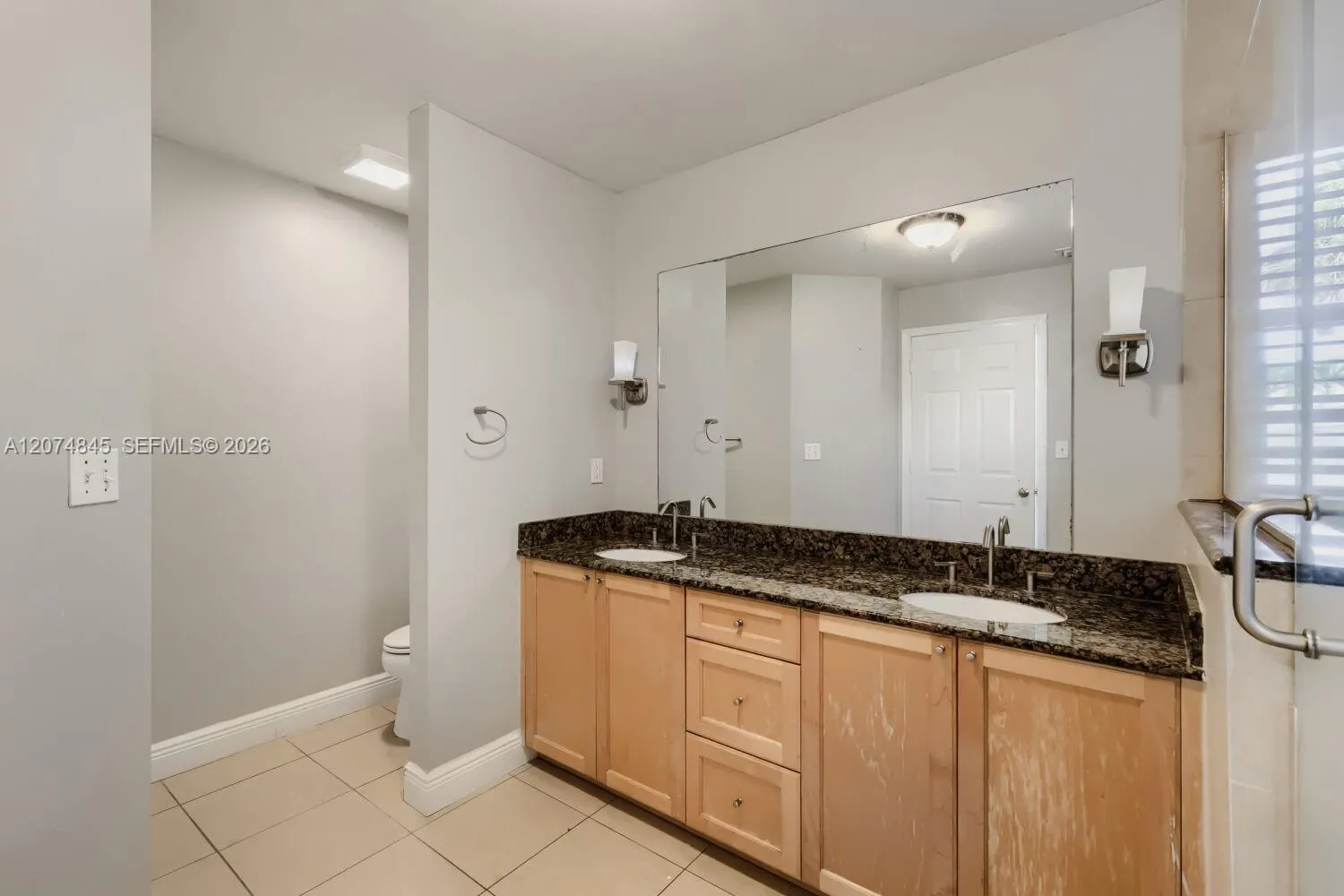 2710 Neaton Court