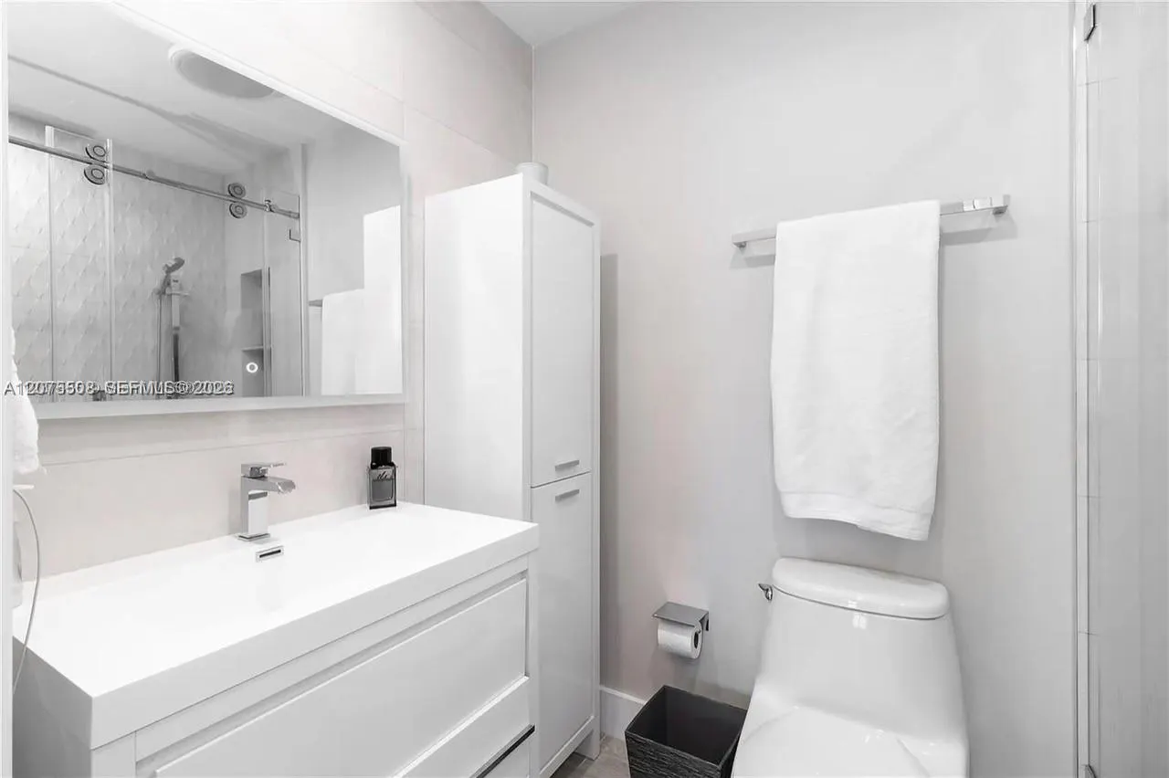 60 SW 13th Street #5210