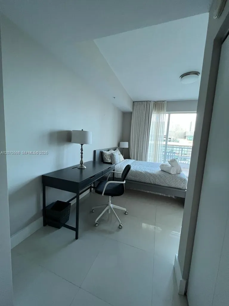 60 SW 13th Street #5210