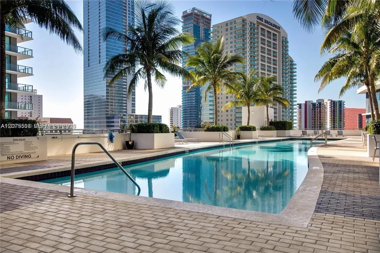 60 SW 13th Street #5210