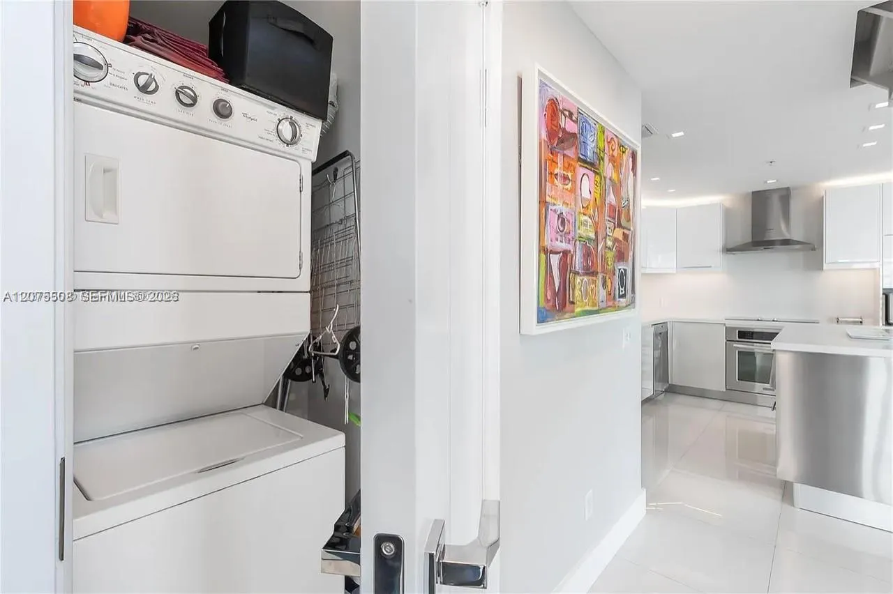 60 SW 13th Street #5210