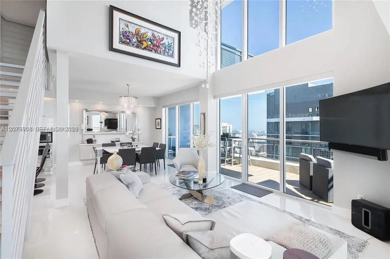 60 SW 13th Street #5210