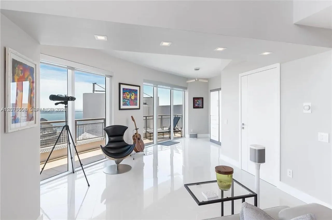 60 SW 13th Street #5210