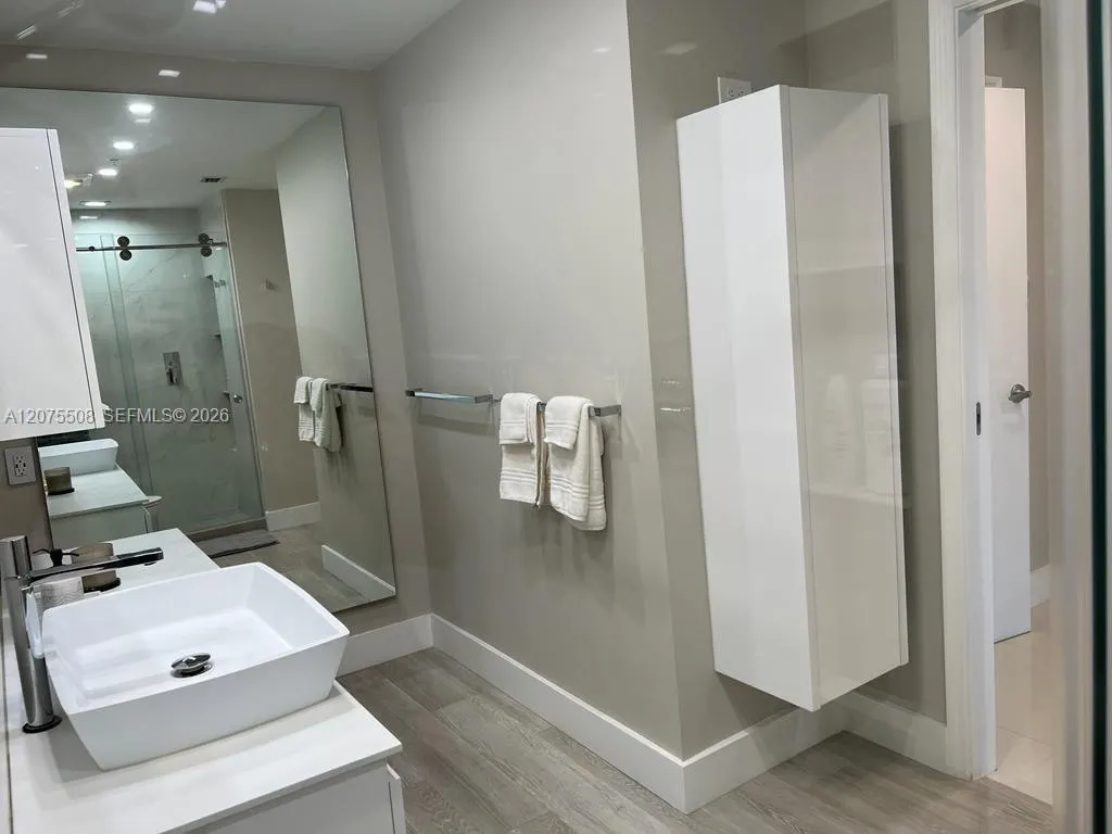 60 SW 13th Street #5210