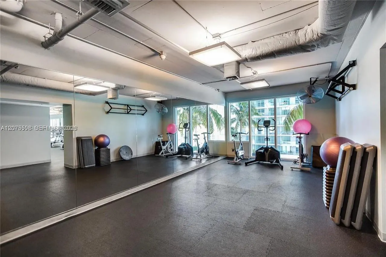60 SW 13th Street #5210