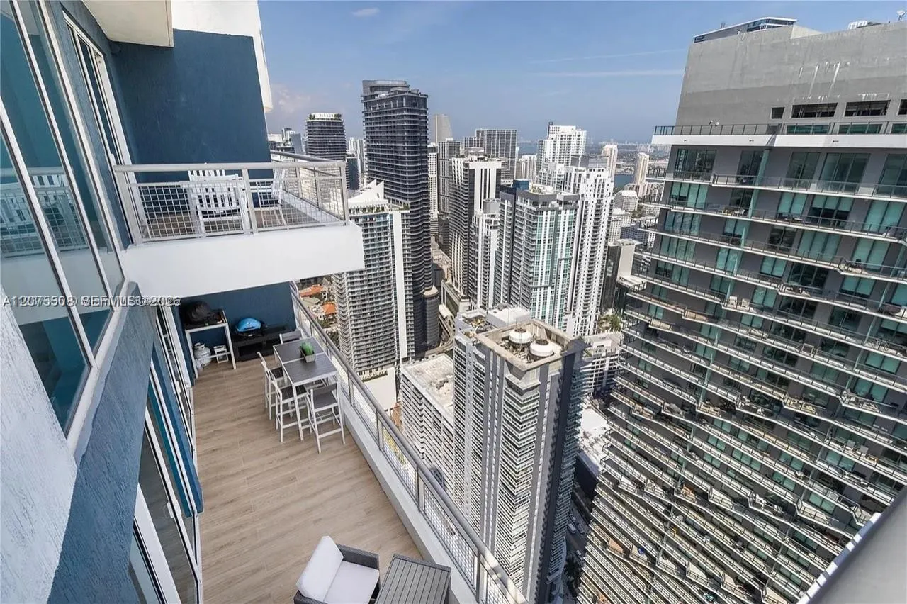 60 SW 13th Street #5210