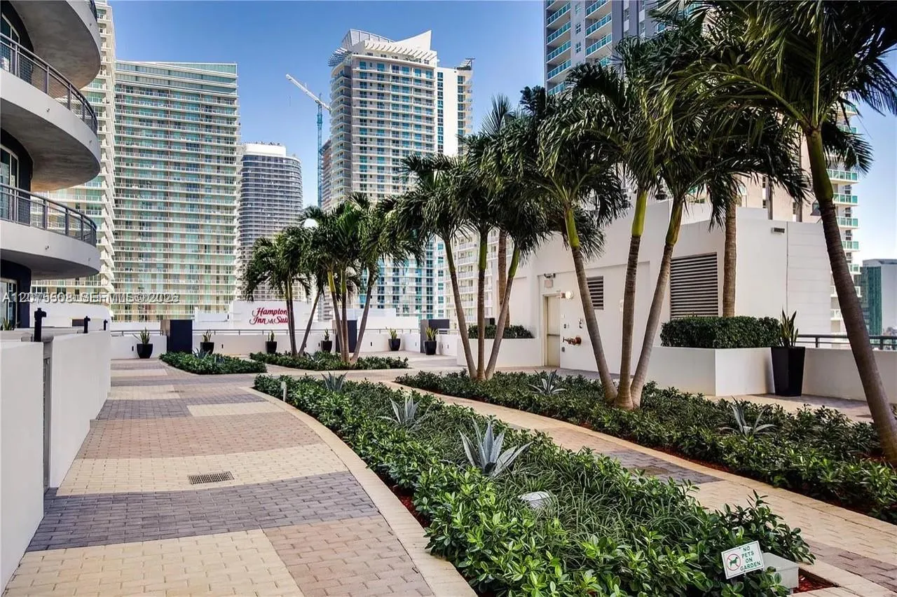 60 SW 13th Street #5210