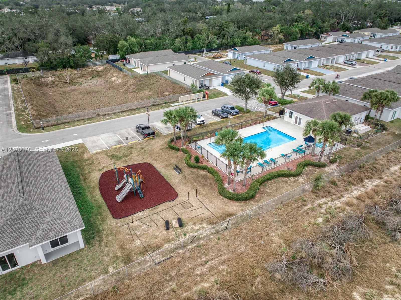 1481 Las Villas Boulevard