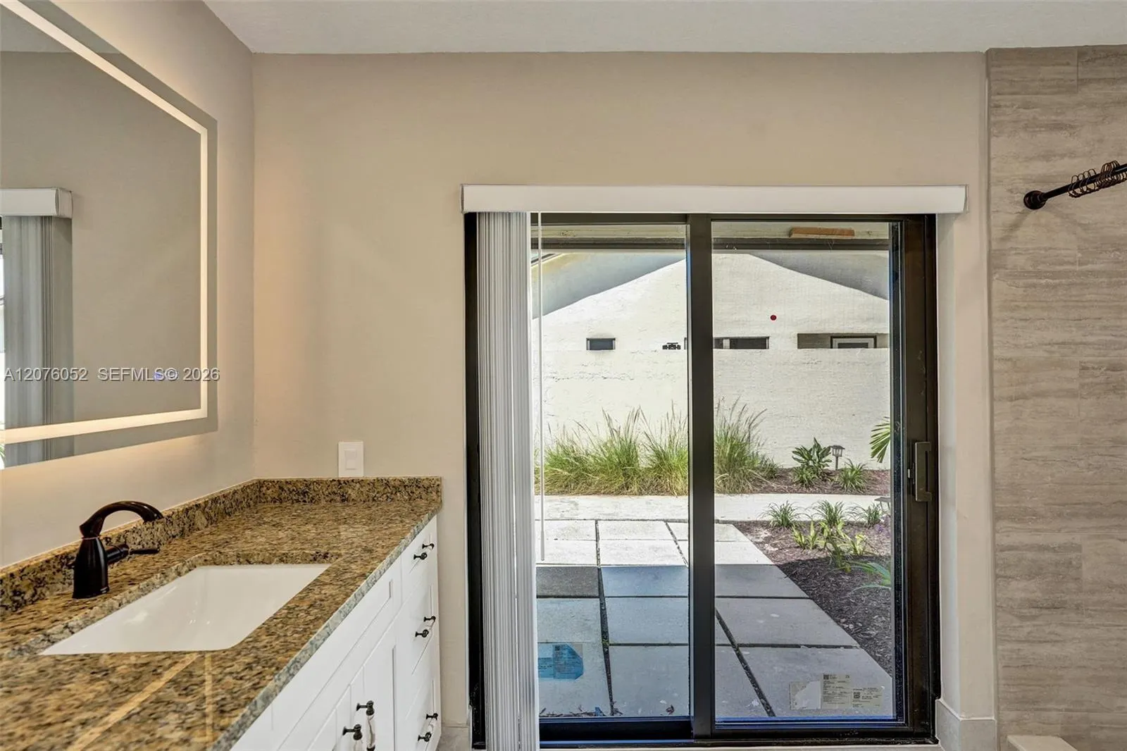 303 SW 28th Avenue #303