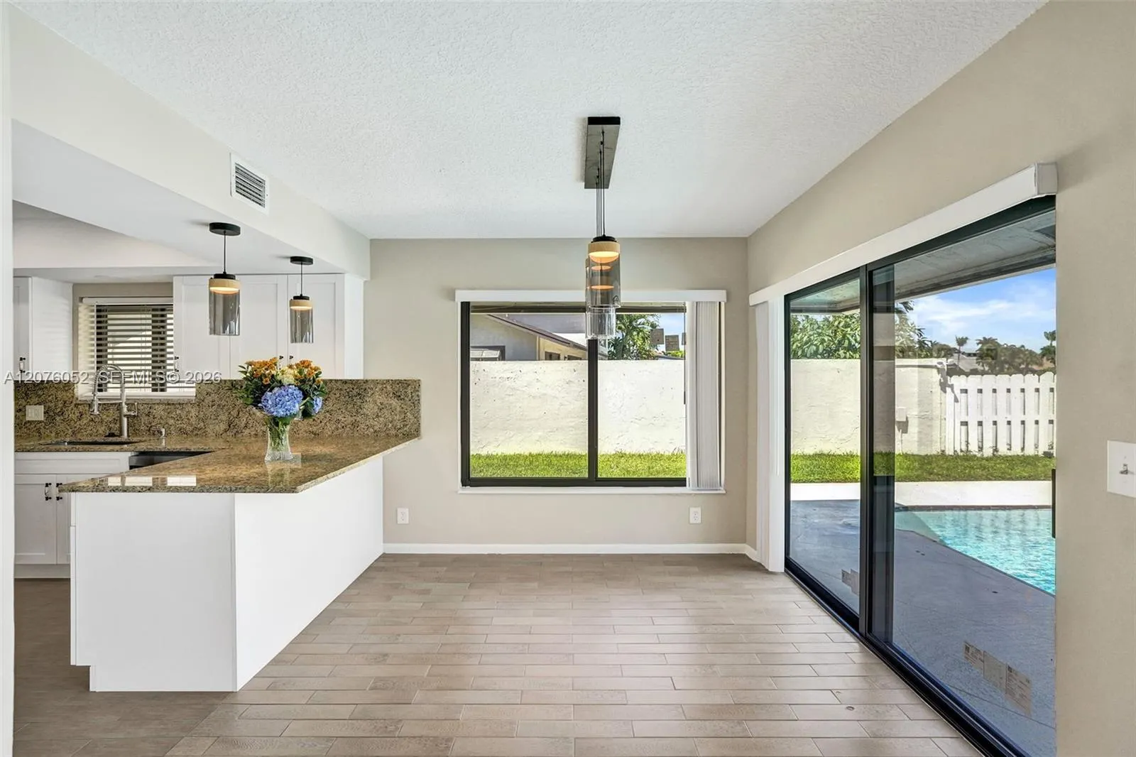 303 SW 28th Avenue #303