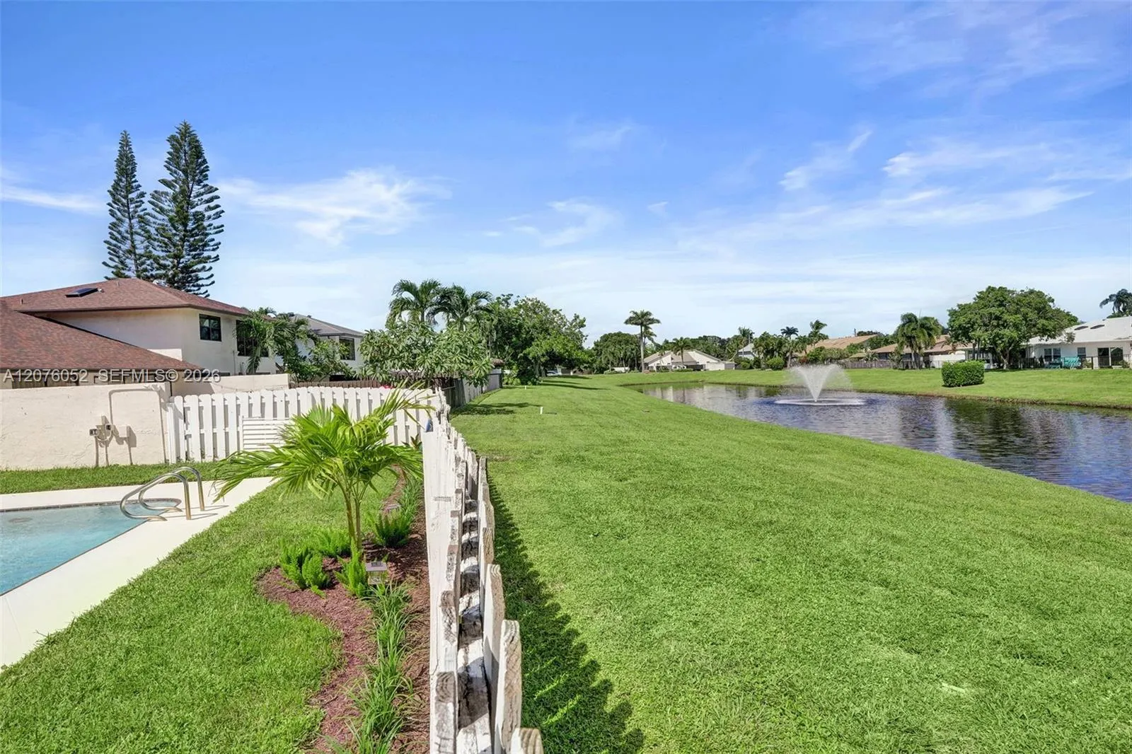 303 SW 28th Avenue #303