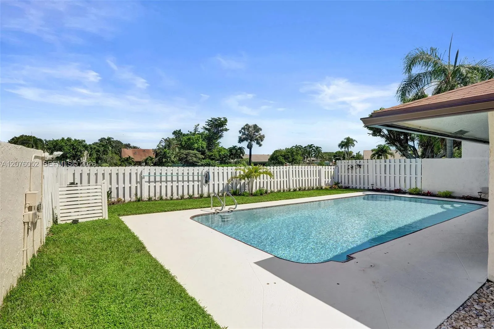 303 SW 28th Avenue #303