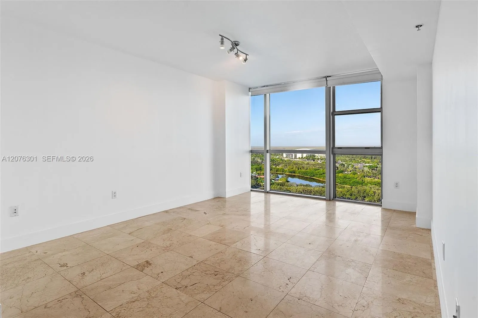 2641 N Flamingo Road #2205N