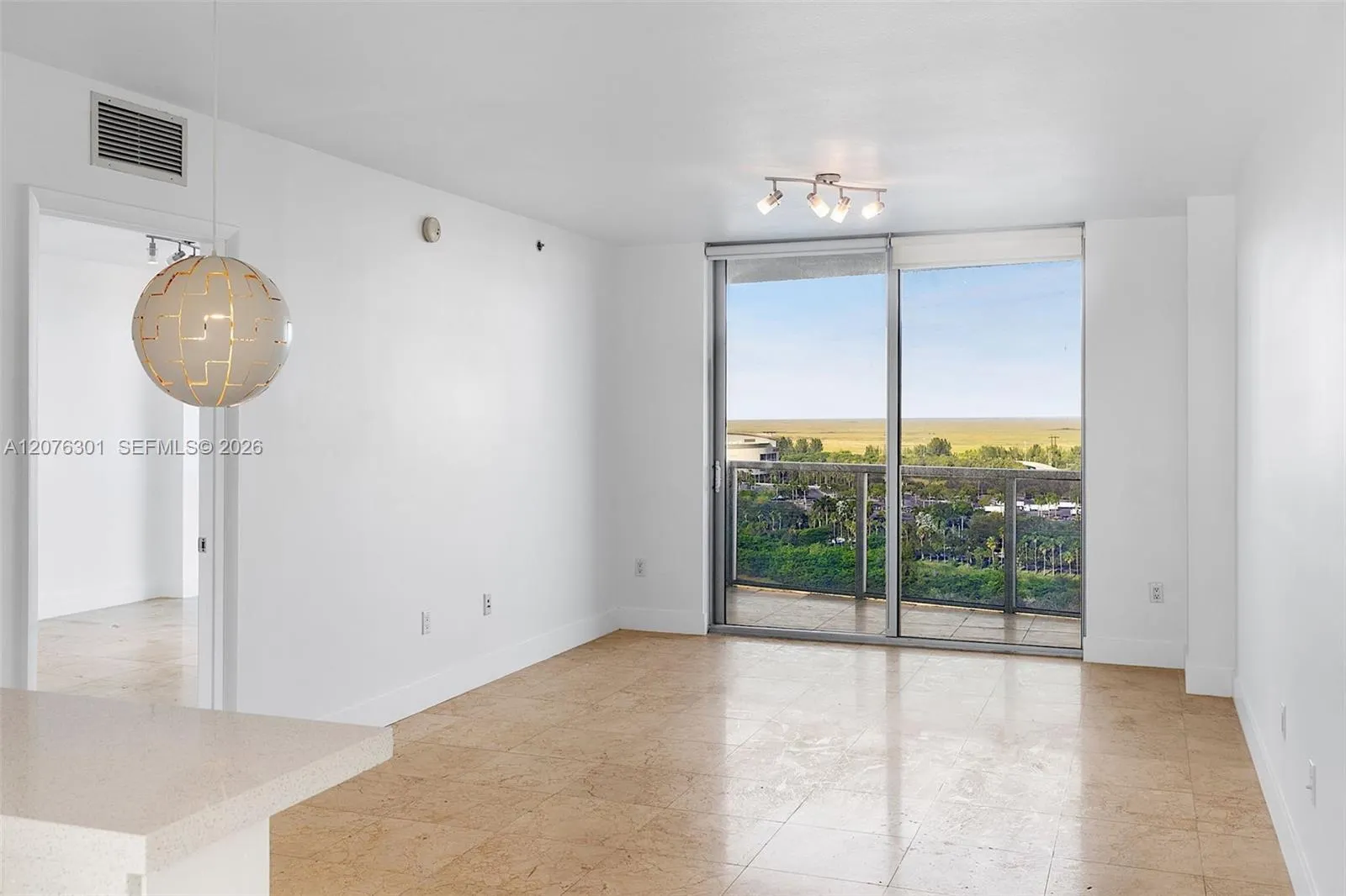 2641 N Flamingo Road #2205N
