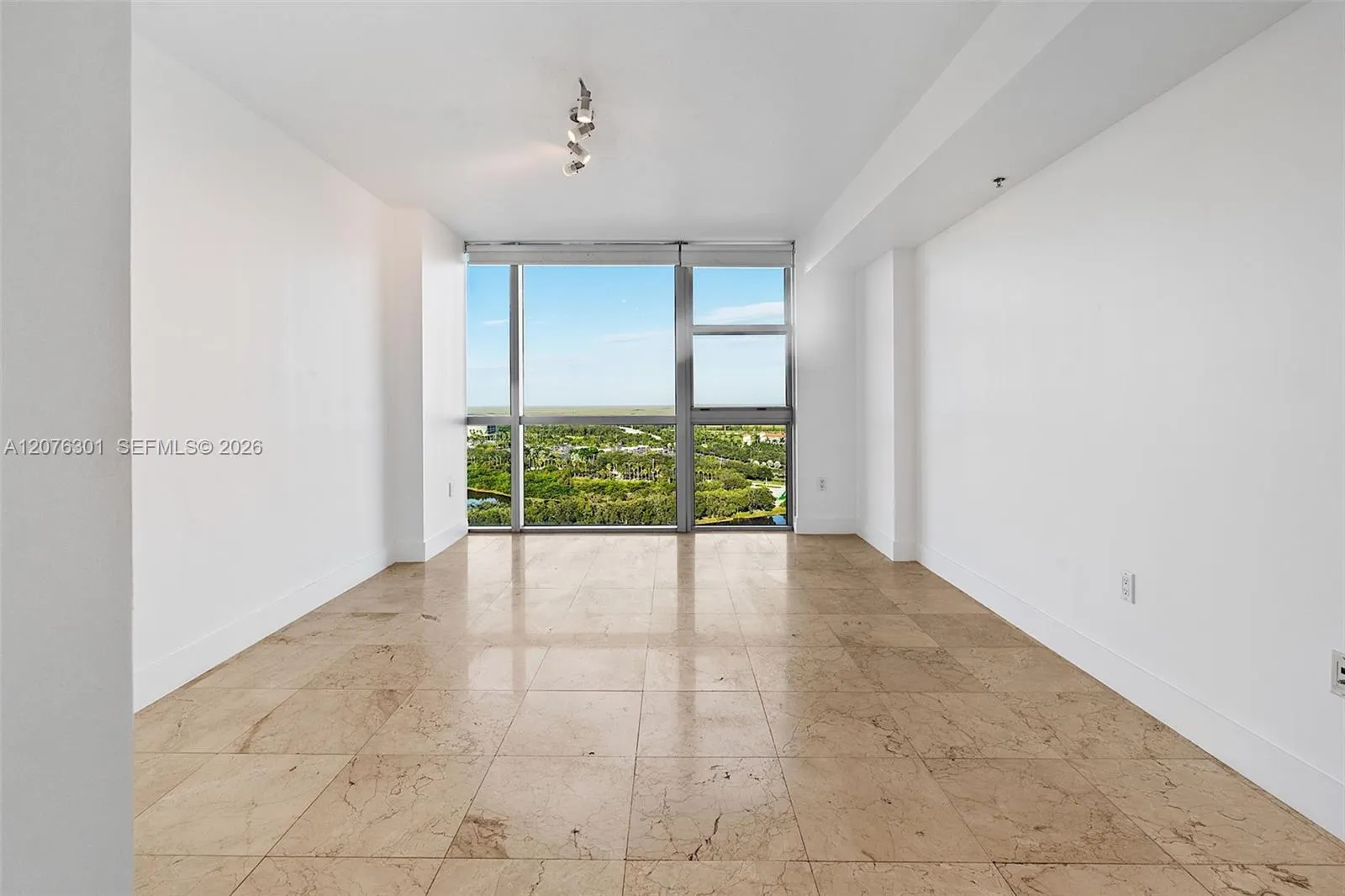 2641 N Flamingo Road #2205N