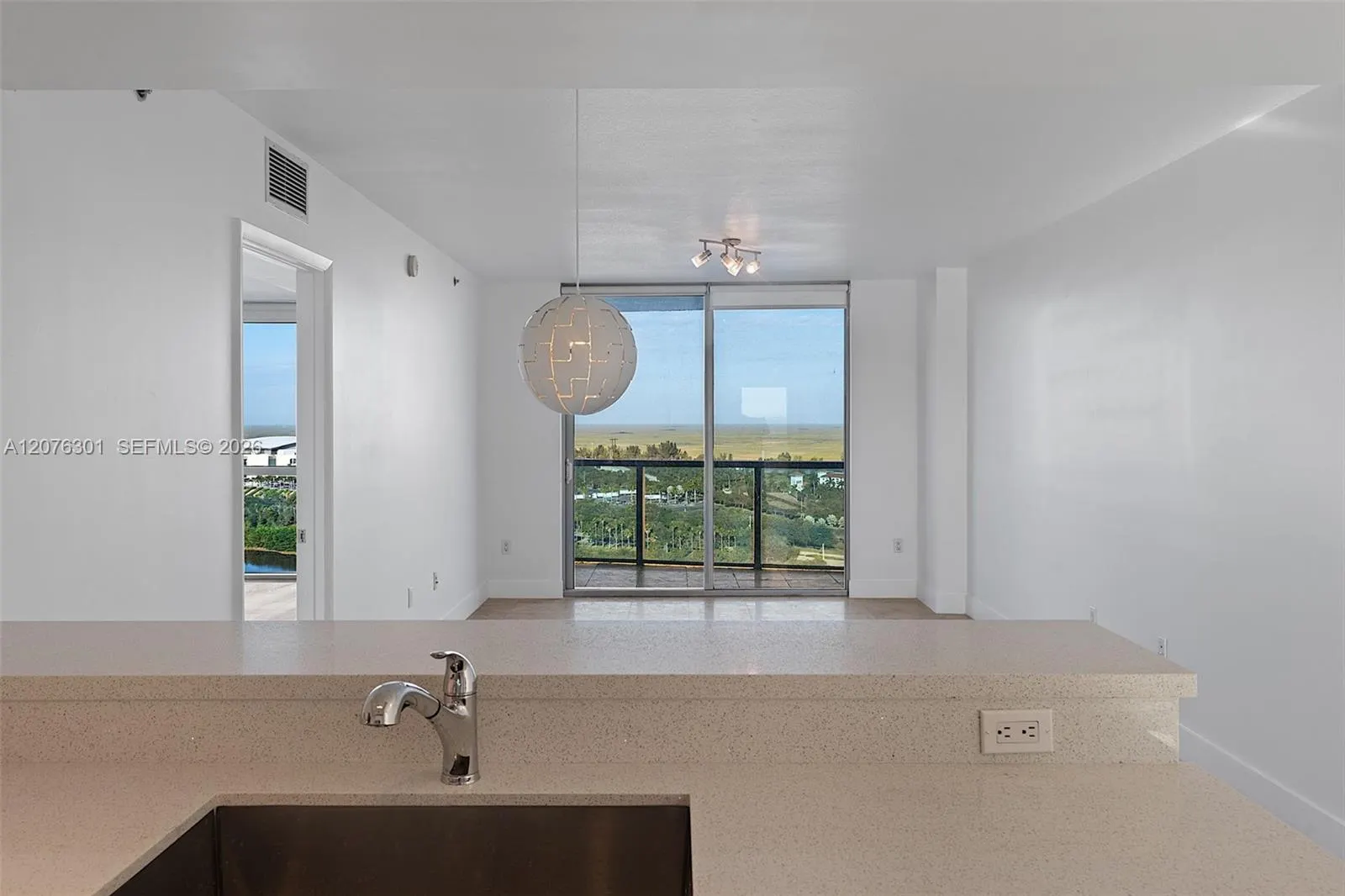 2641 N Flamingo Road #2205N