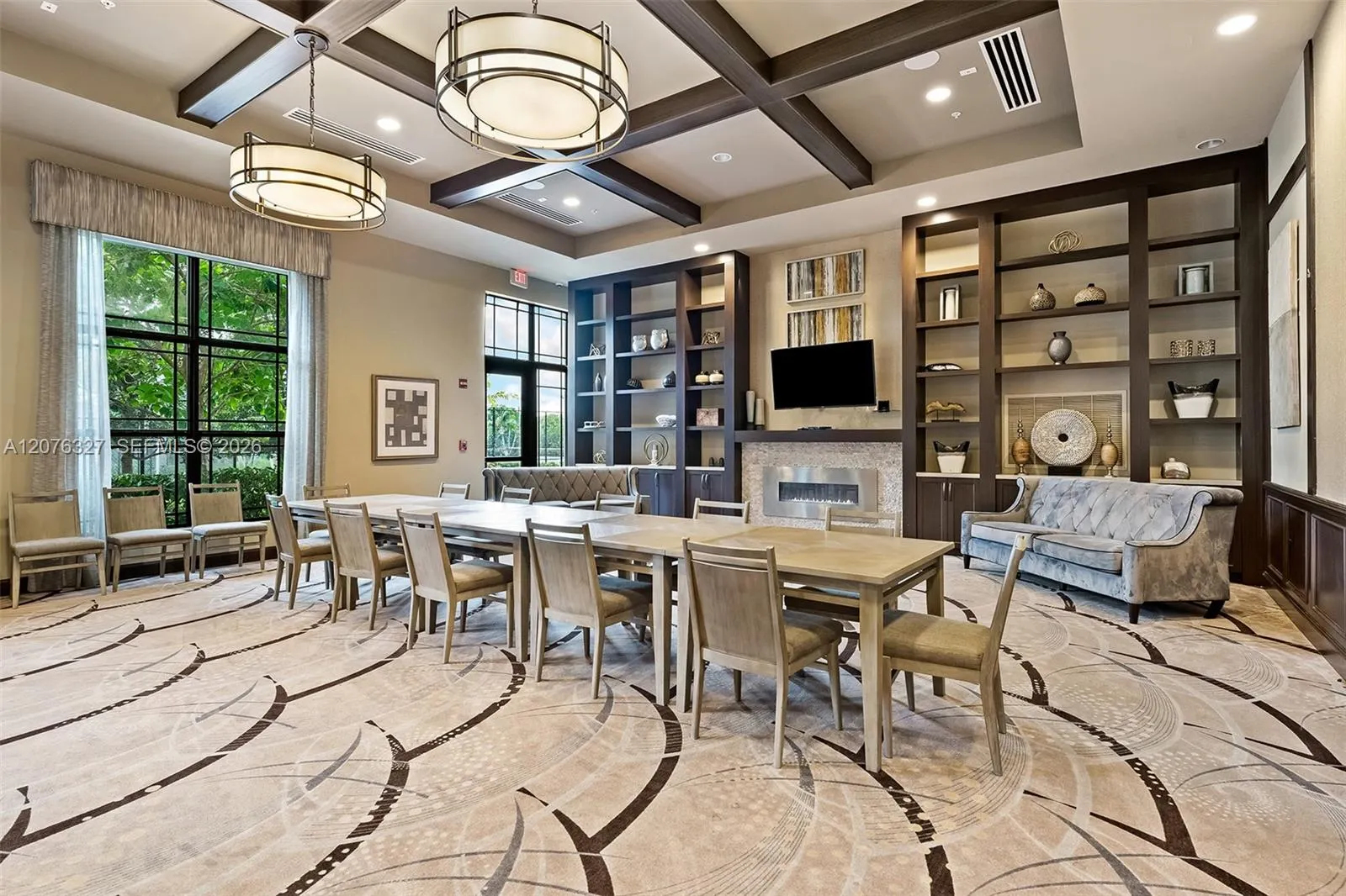 8442 Lake Majesty Lane