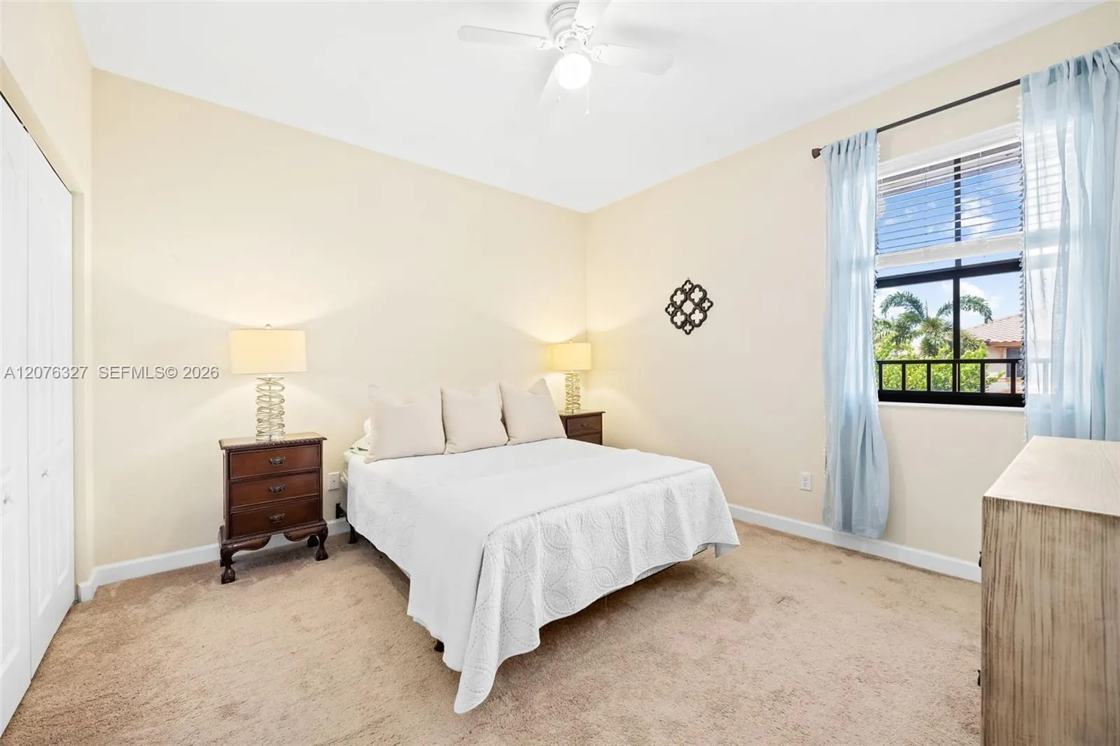 8442 Lake Majesty Lane