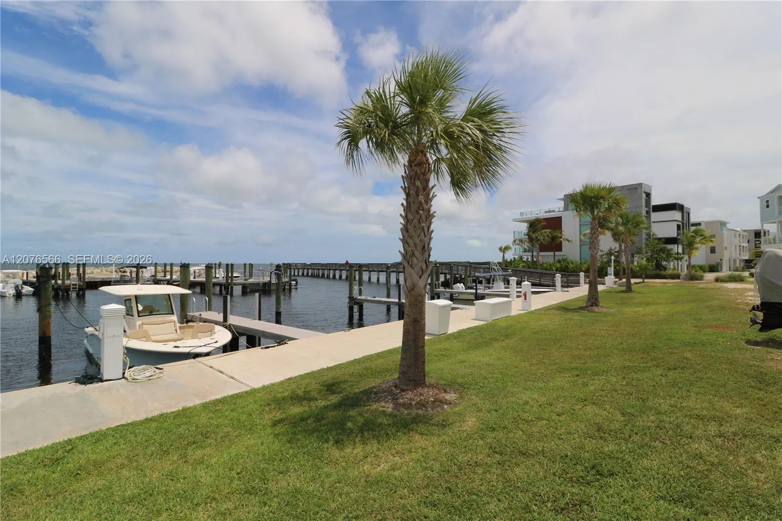 94825 Overseas Highway