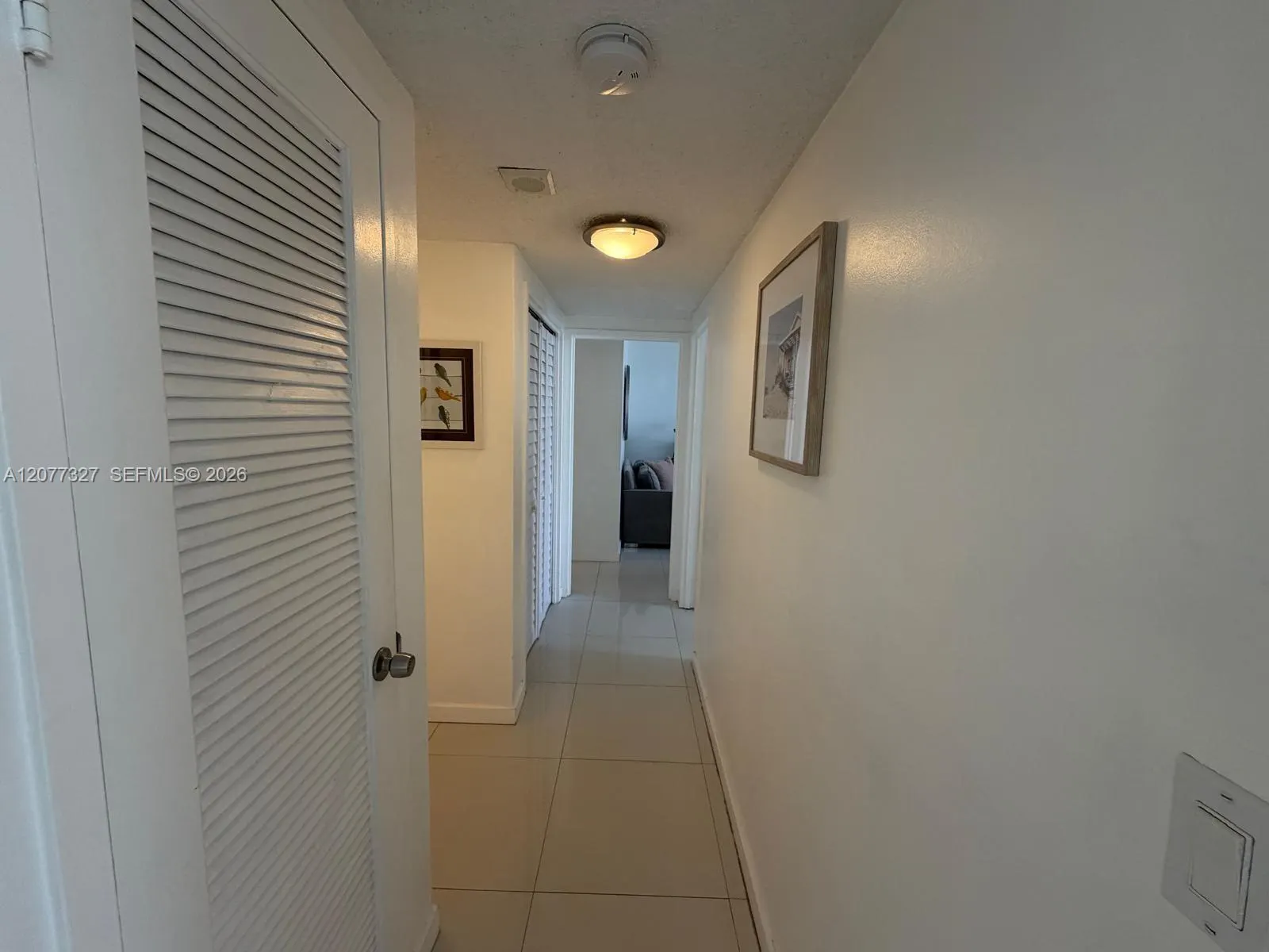 3725 S Ocean Drive #1517