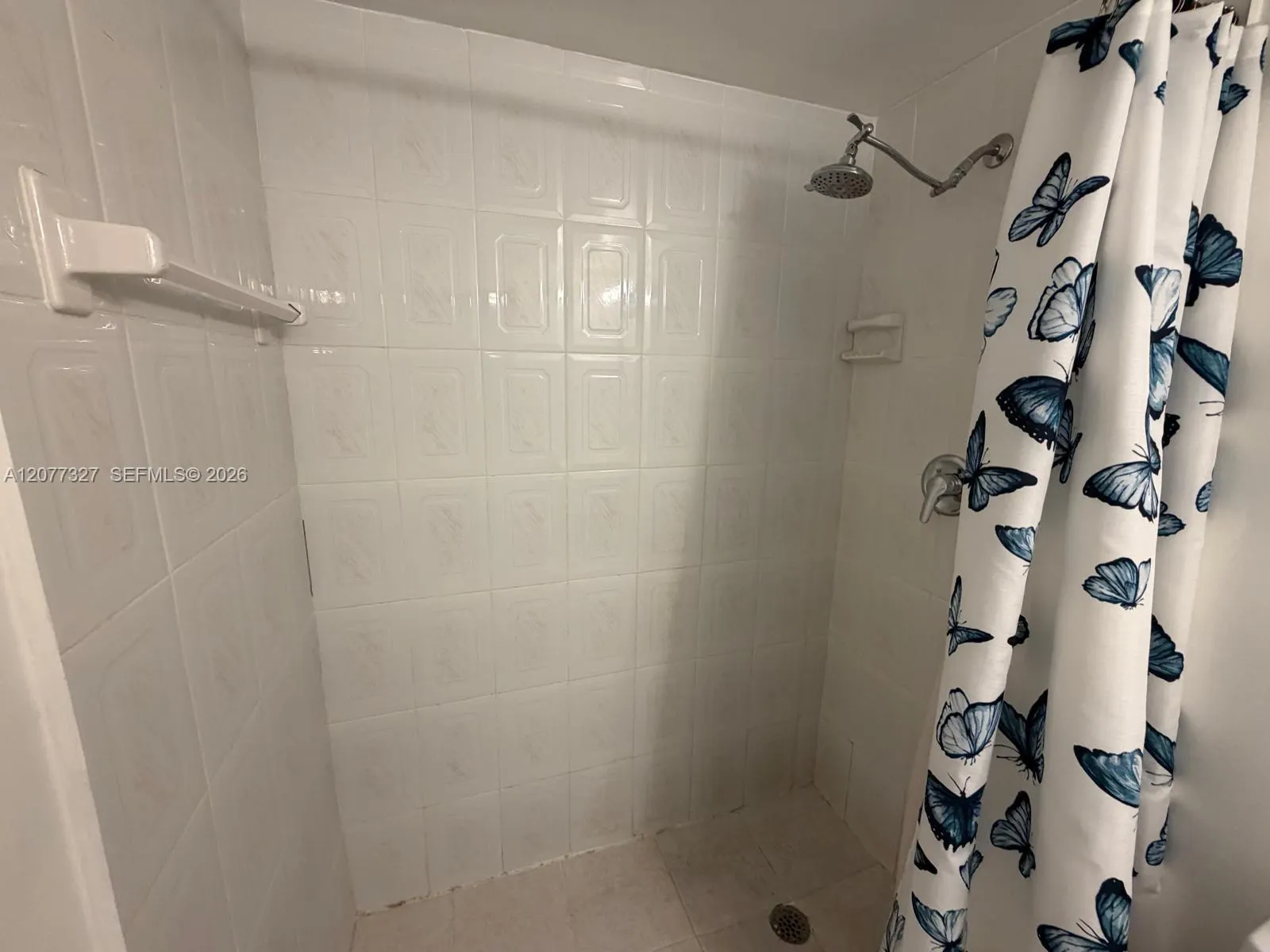 3725 S Ocean Drive #1517