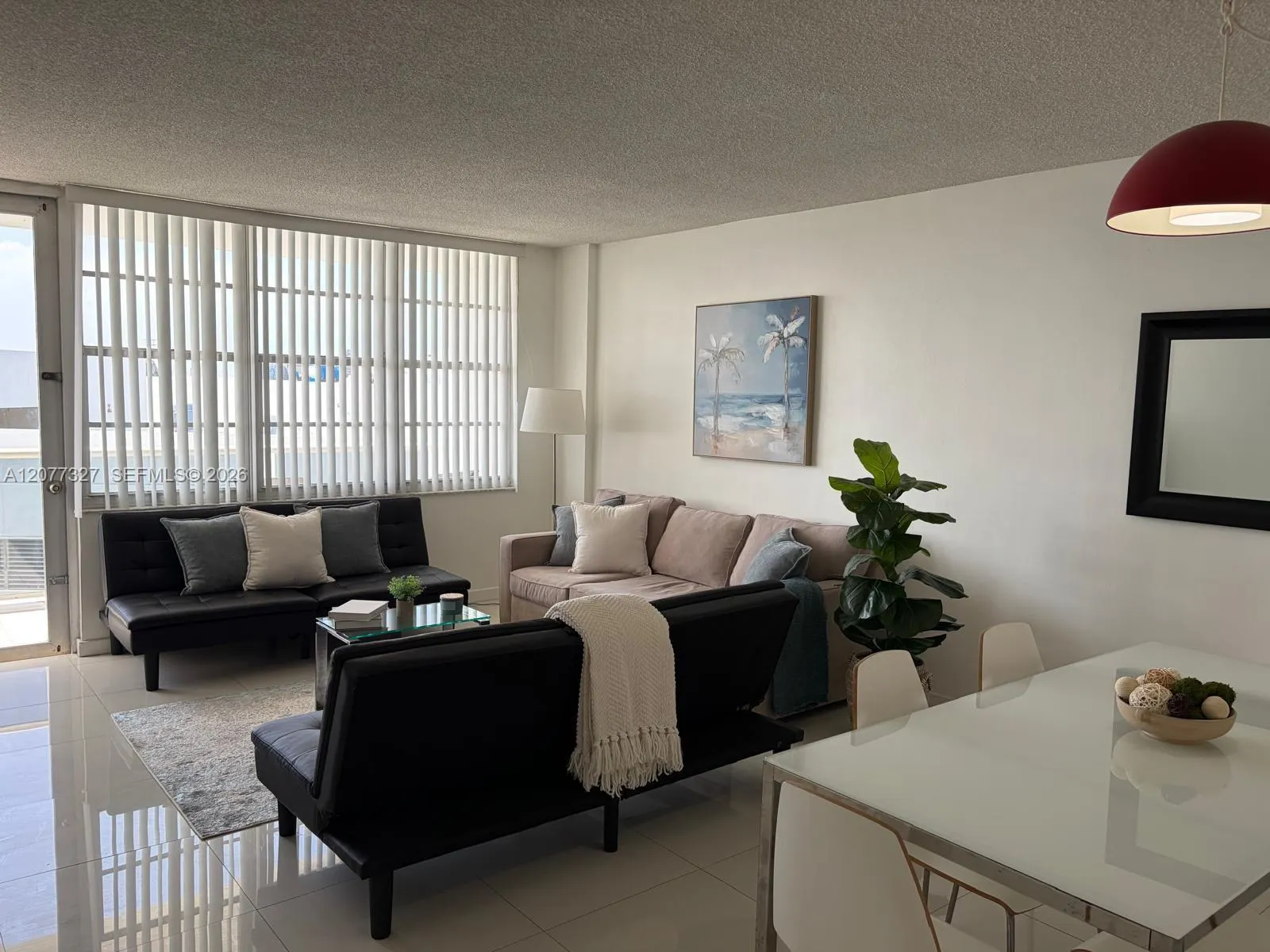 3725 S Ocean Drive #1517