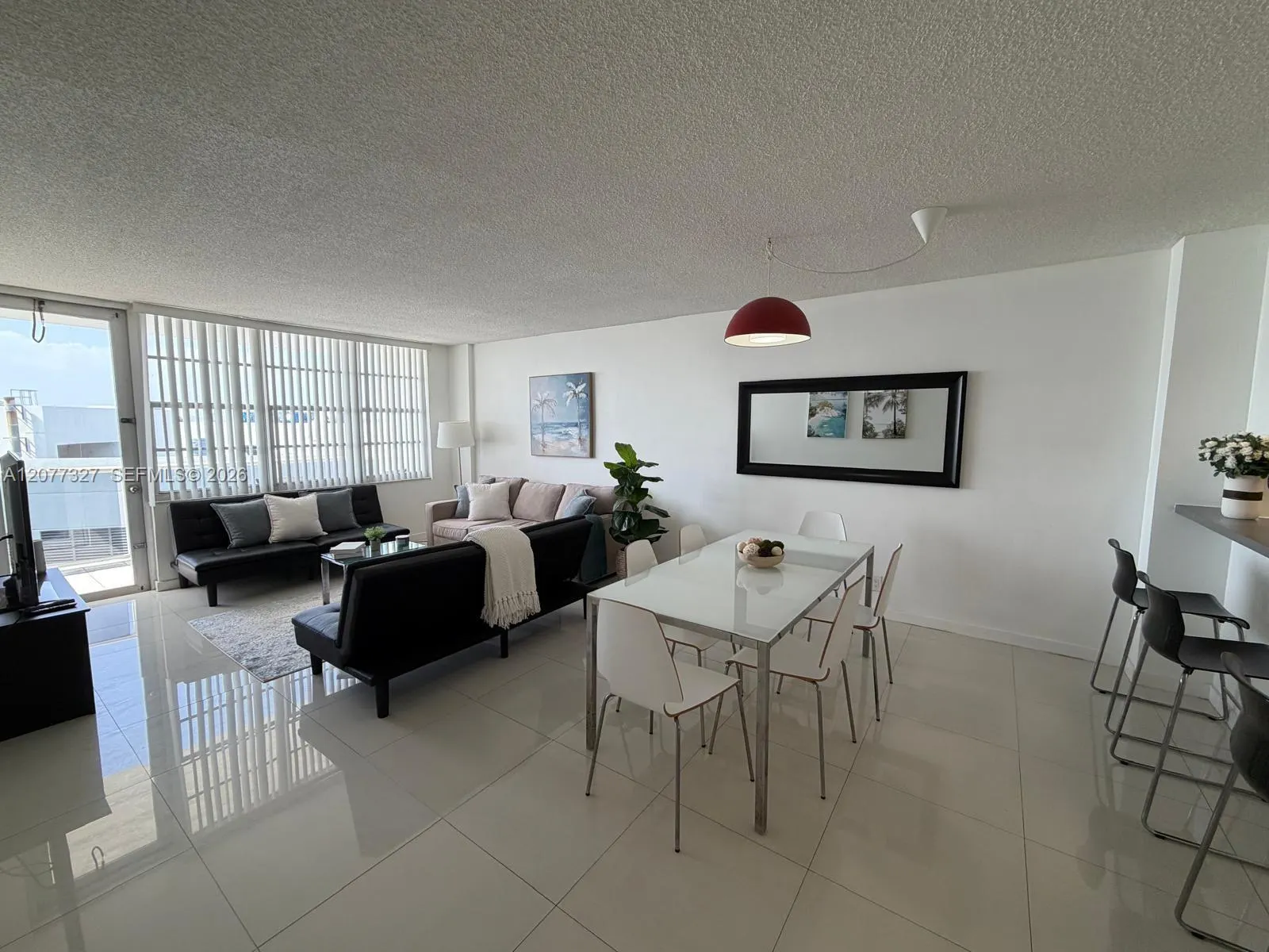 3725 S Ocean Drive #1517