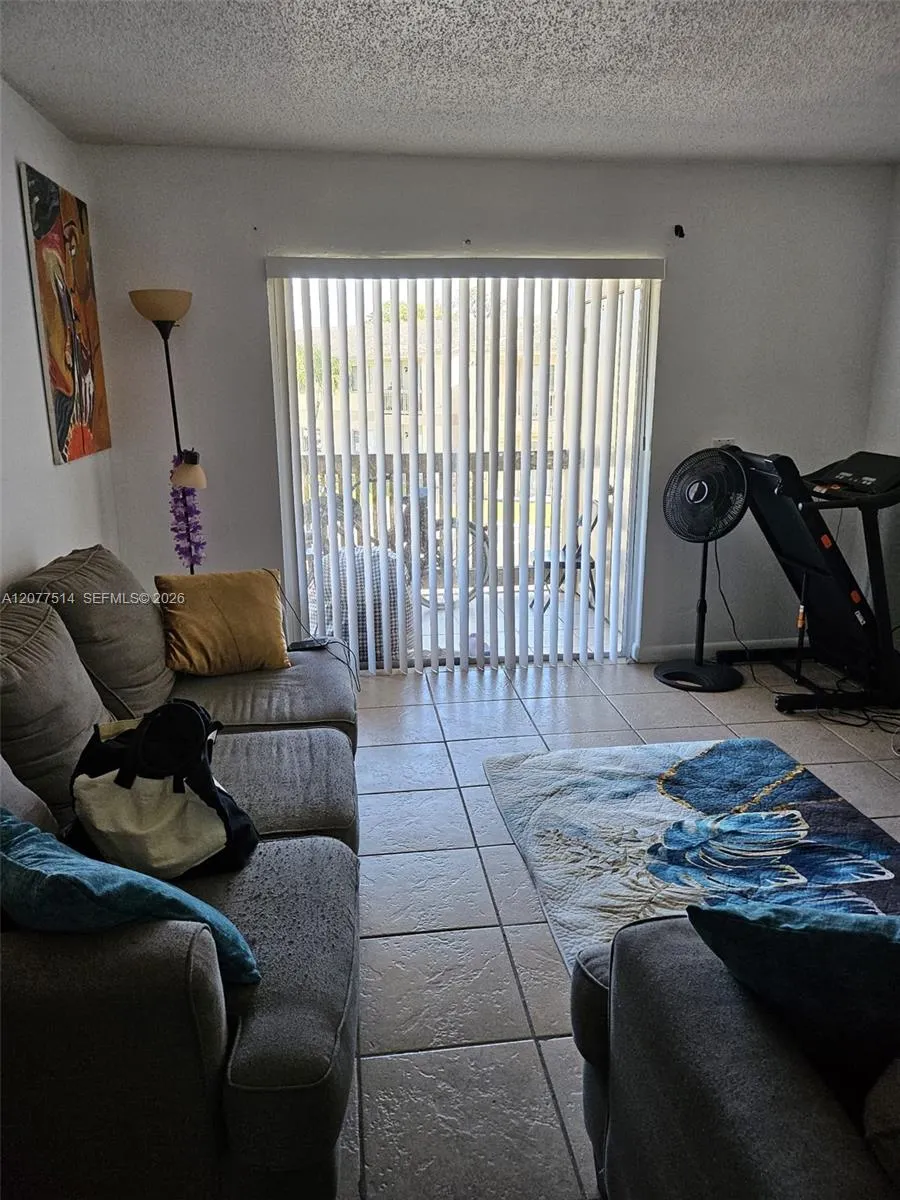1838 Abbey Road #208