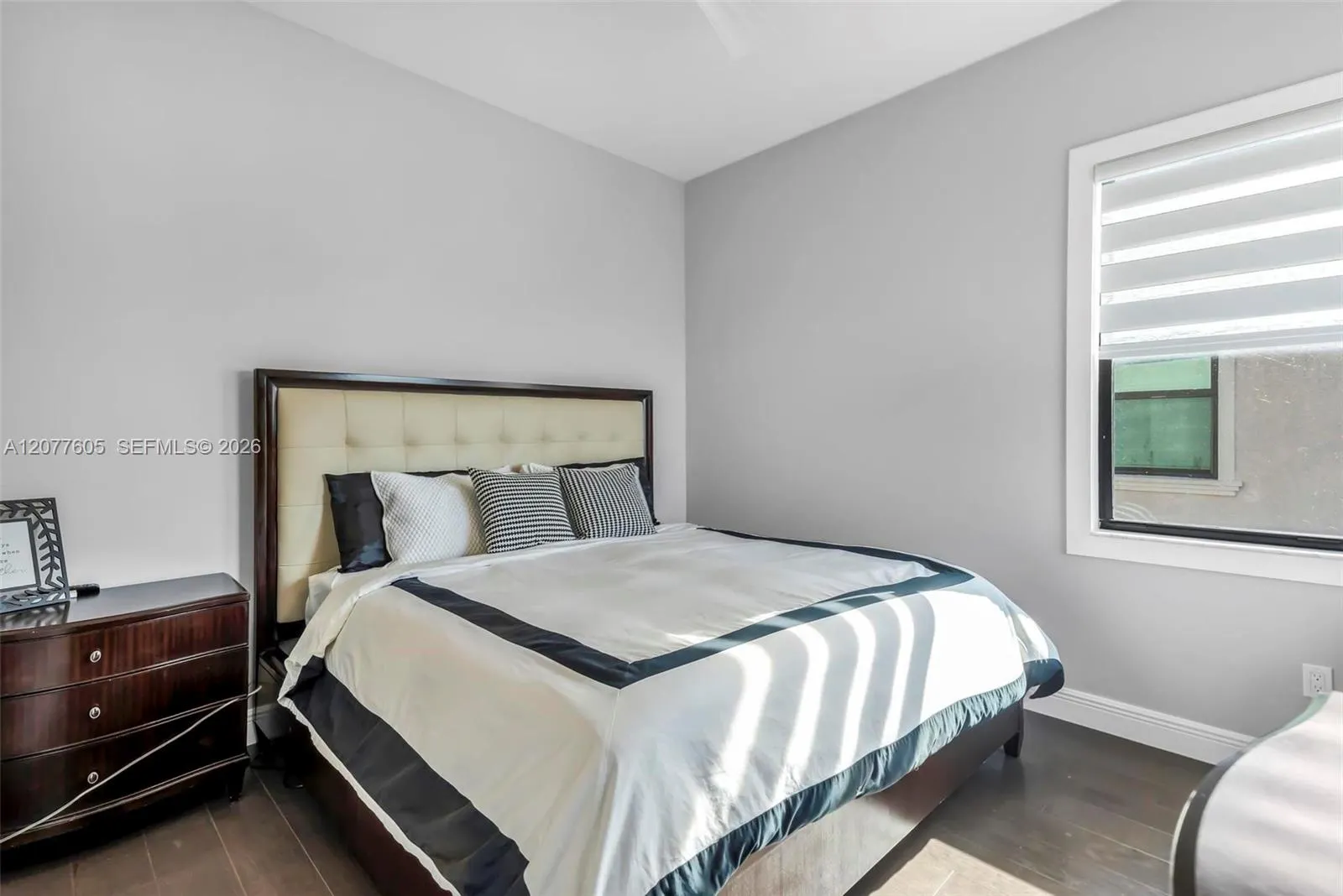 12570 N Parkland Bay Trail