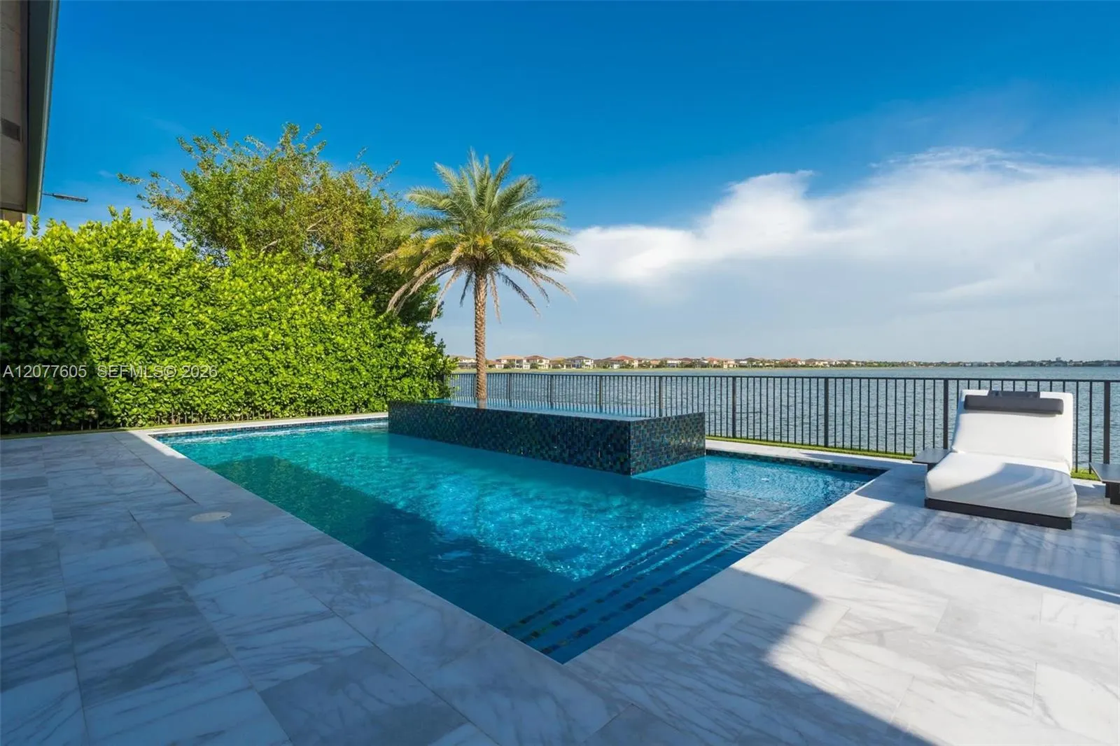 12570 N Parkland Bay Trail