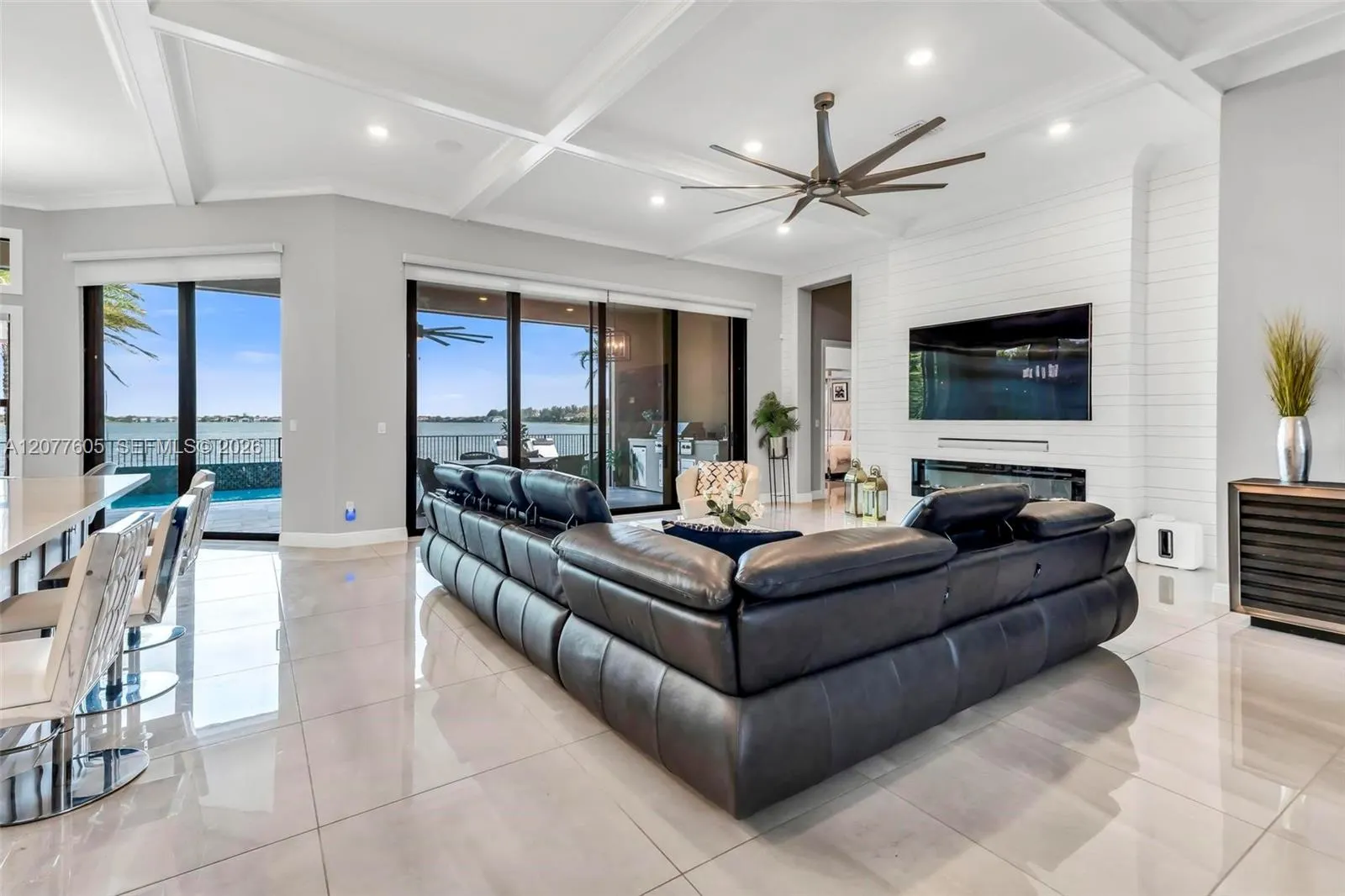 12570 N Parkland Bay Trail