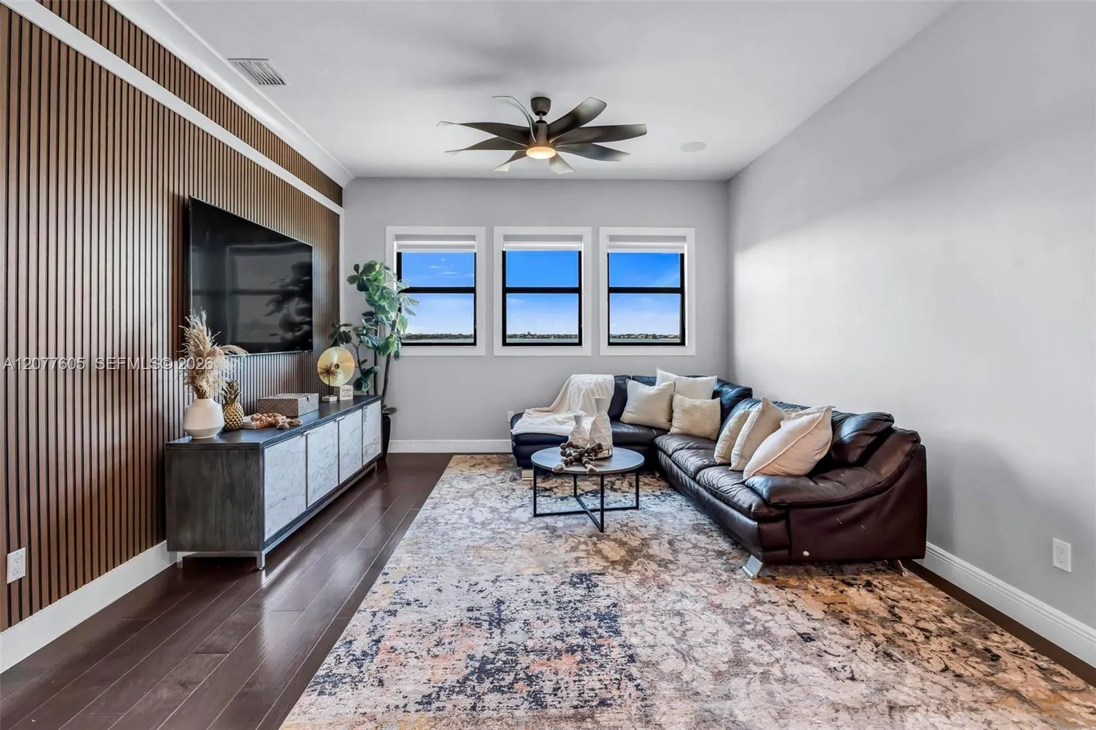 12570 N Parkland Bay Trail