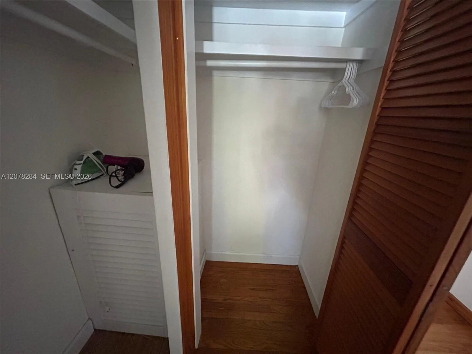 300 Sunset Drive #10