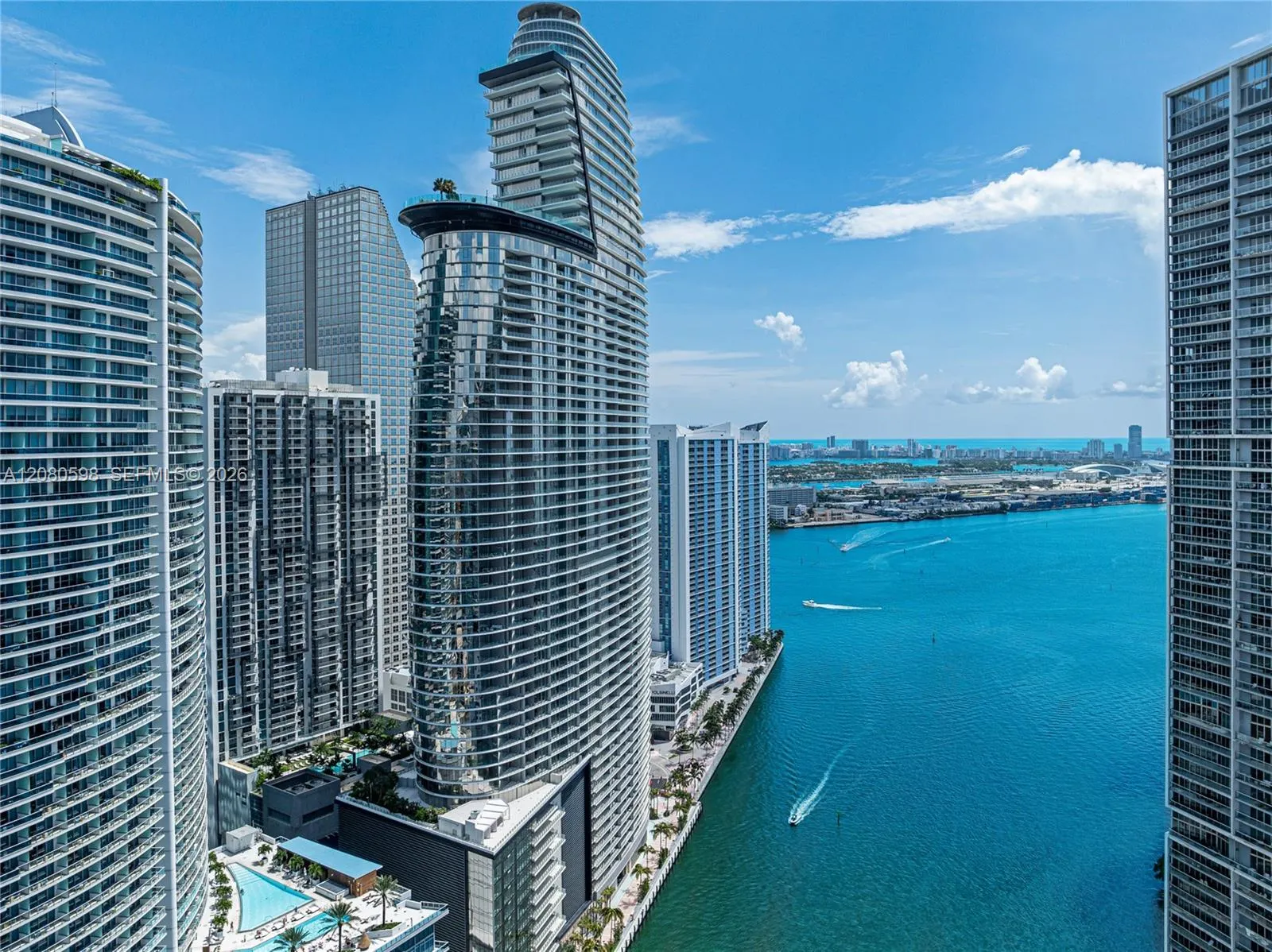 300 Biscayne Blvd Way #301
