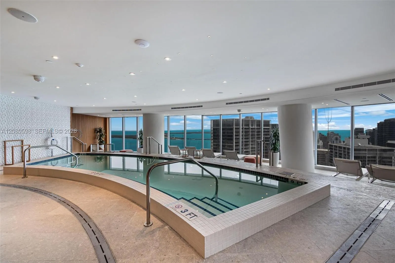 300 Biscayne Blvd Way #301