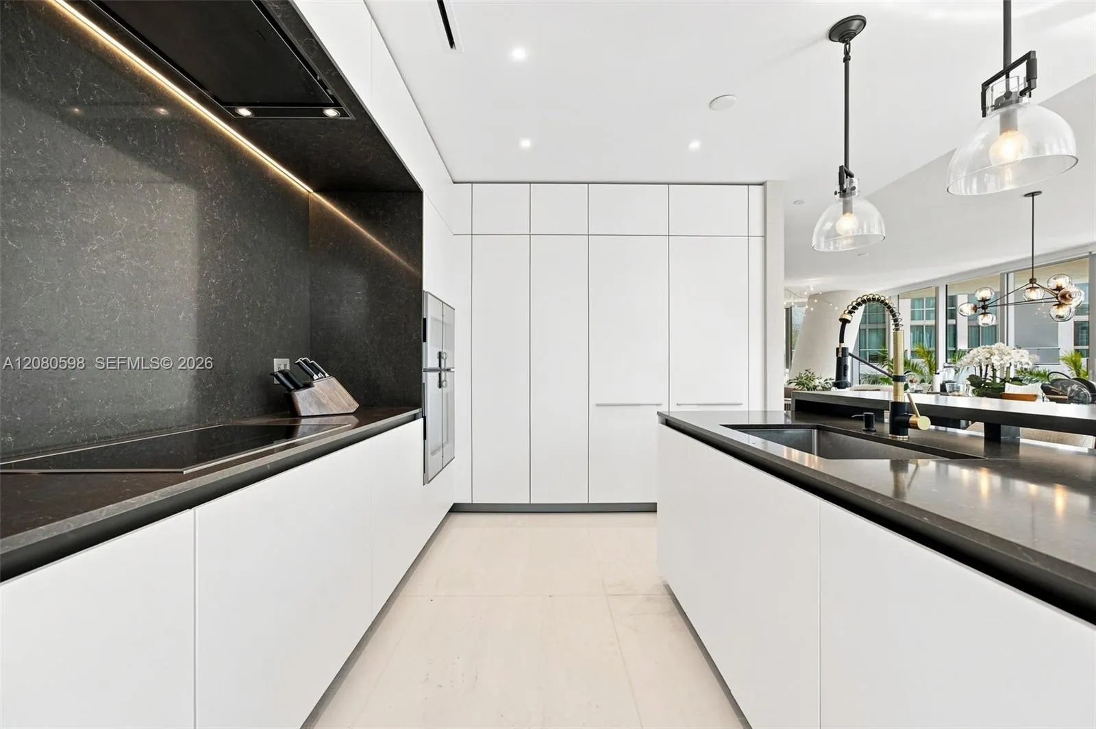 300 Biscayne Blvd Way #301