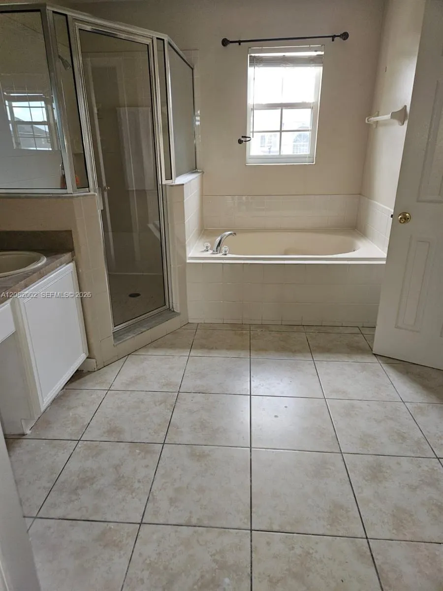 5418 Calla Lily Court