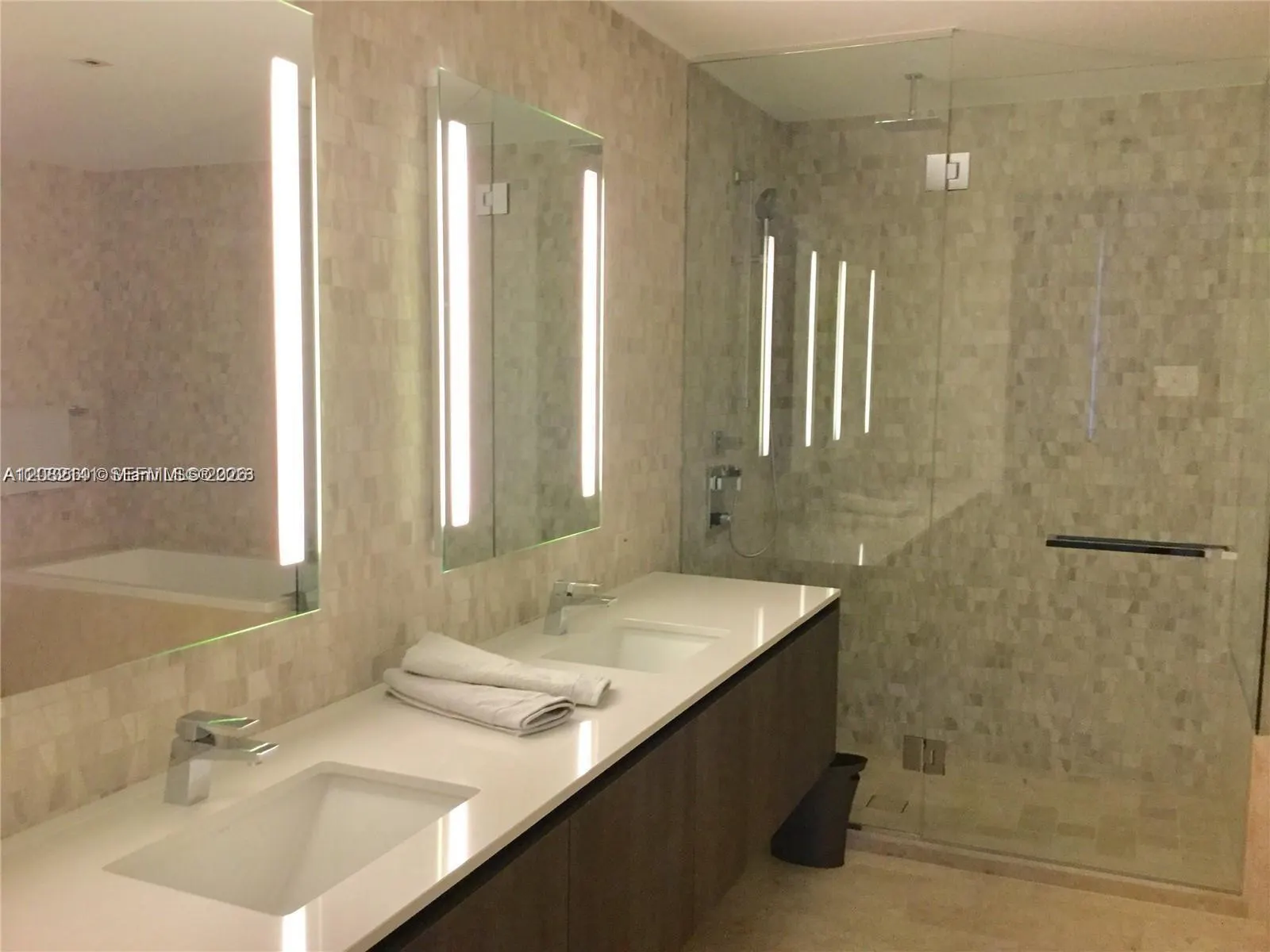 88 SW 7th Street #2605