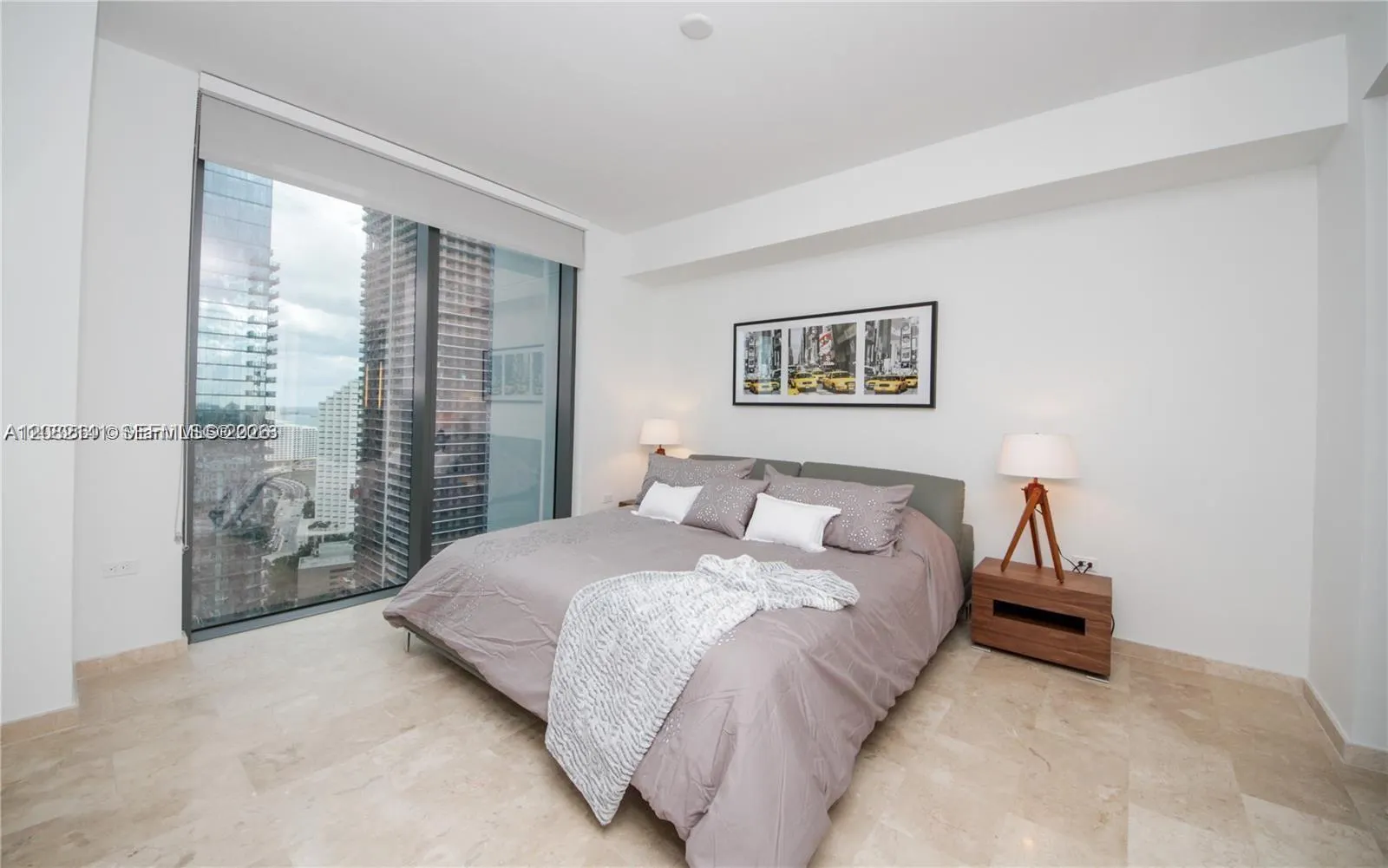 88 SW 7th Street #2605